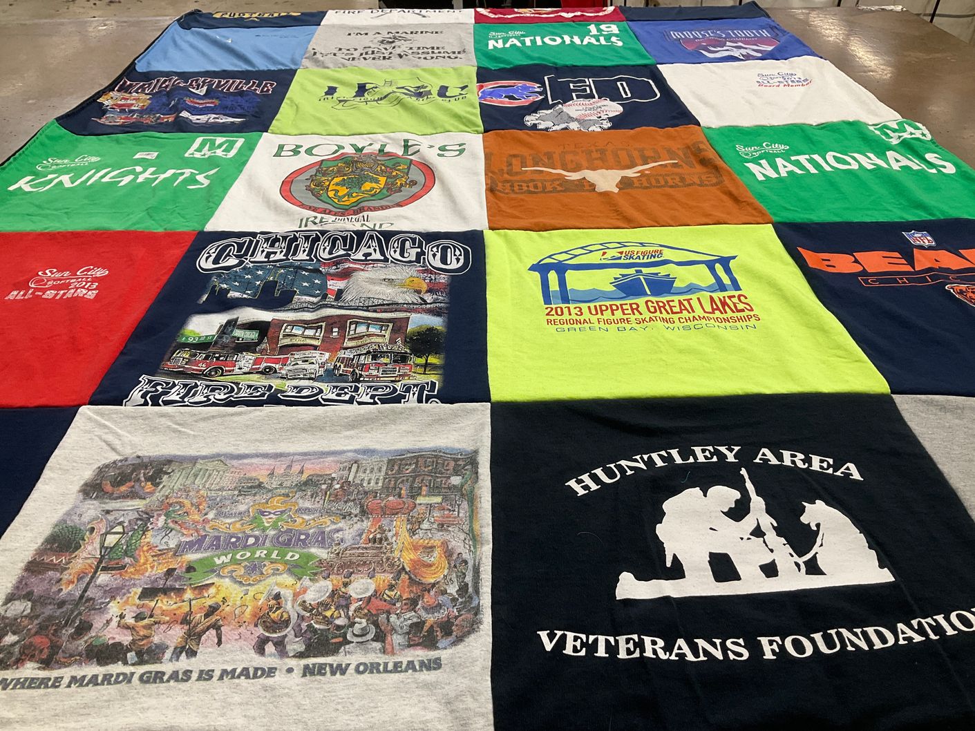 T-shirt quilt featuring bears by Elyse from IL