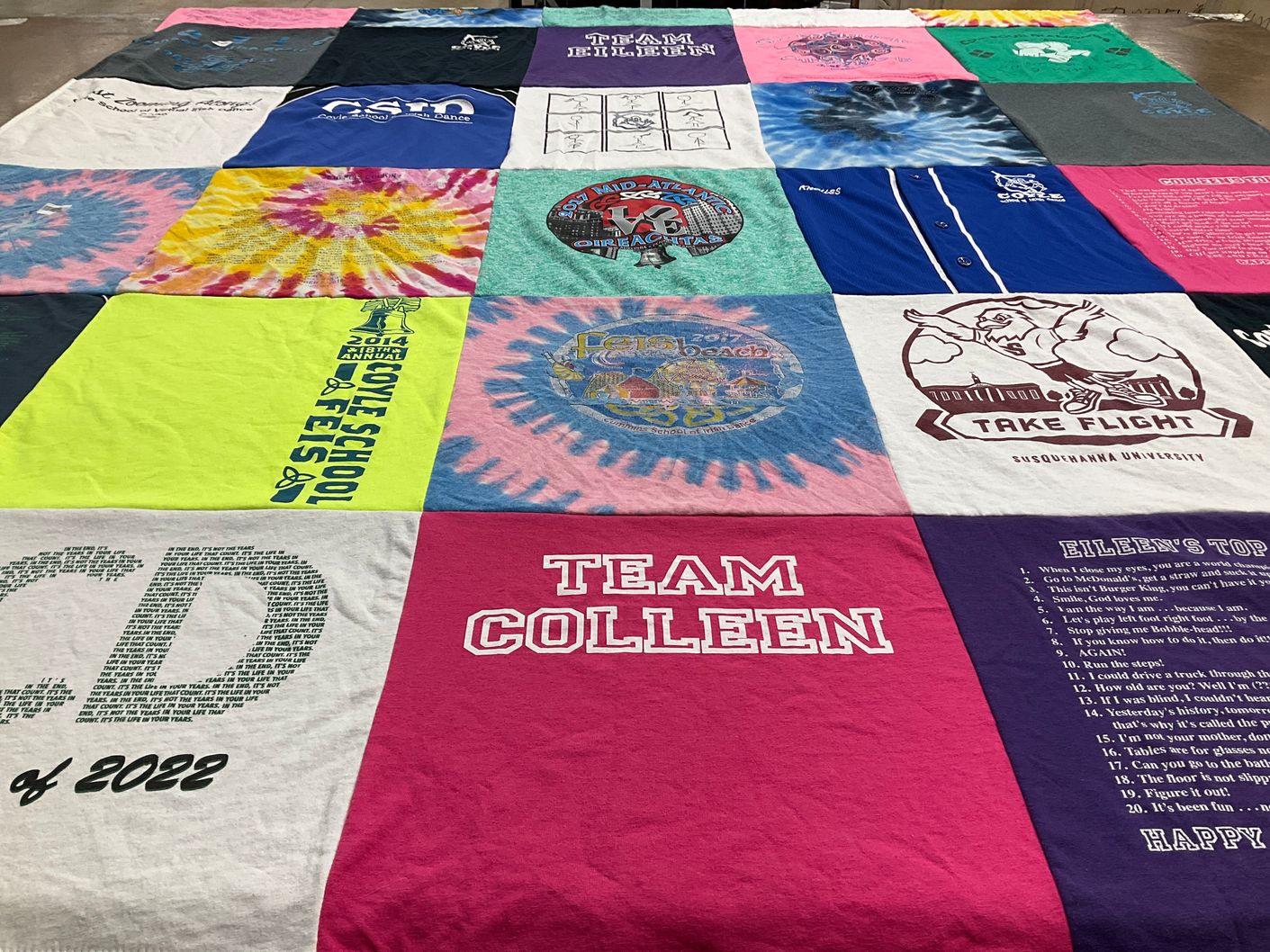 T-shirt quilt from esusquenhanna university by Jill from PA
