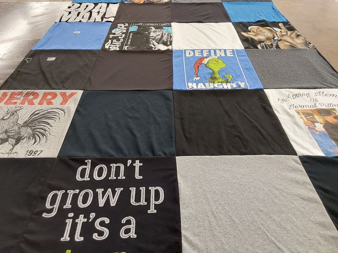 T-shirt quilt with funny, humor themes by Rebekah from CA