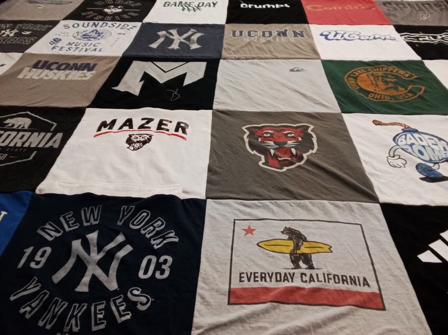 T-shirt quilt featuring new york yankees, uconn huskies by Samuel from CT
