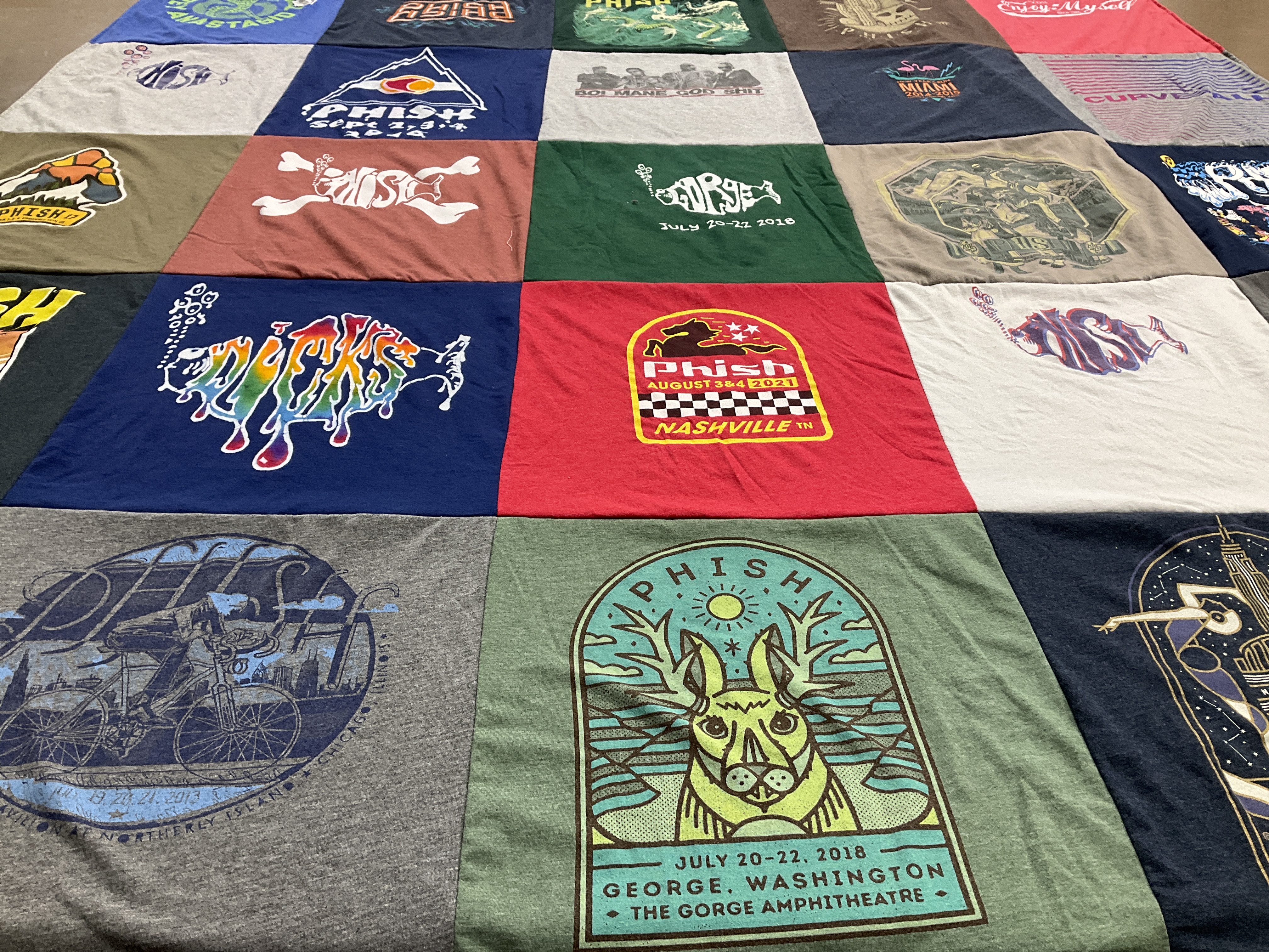 T-shirt quilt with music, live concerts themes by James from NC
