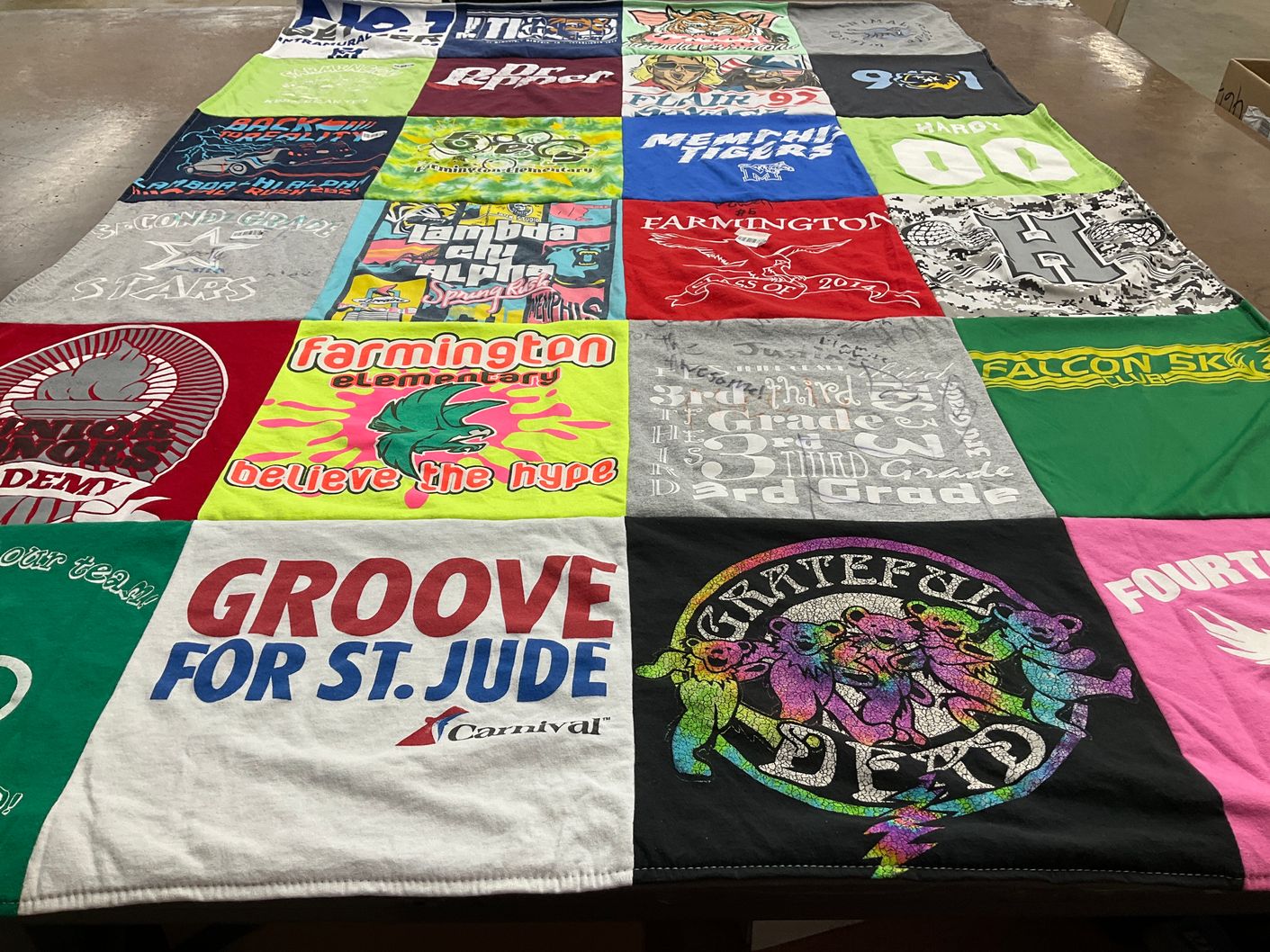 T-shirt quilt featuring memphis tigers by Jennifer from TN