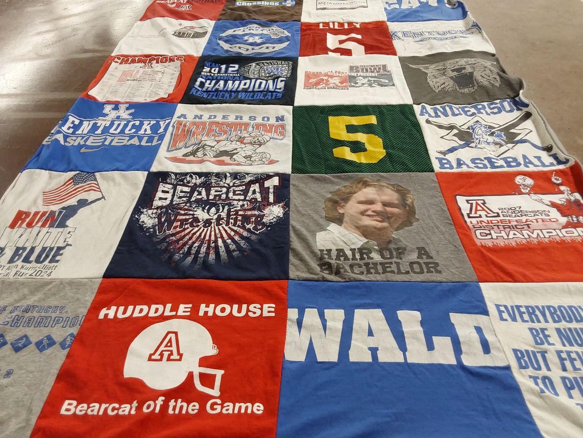 T-shirt quilt featuring kentucky wildcats, anderson bears by Leigh from KY