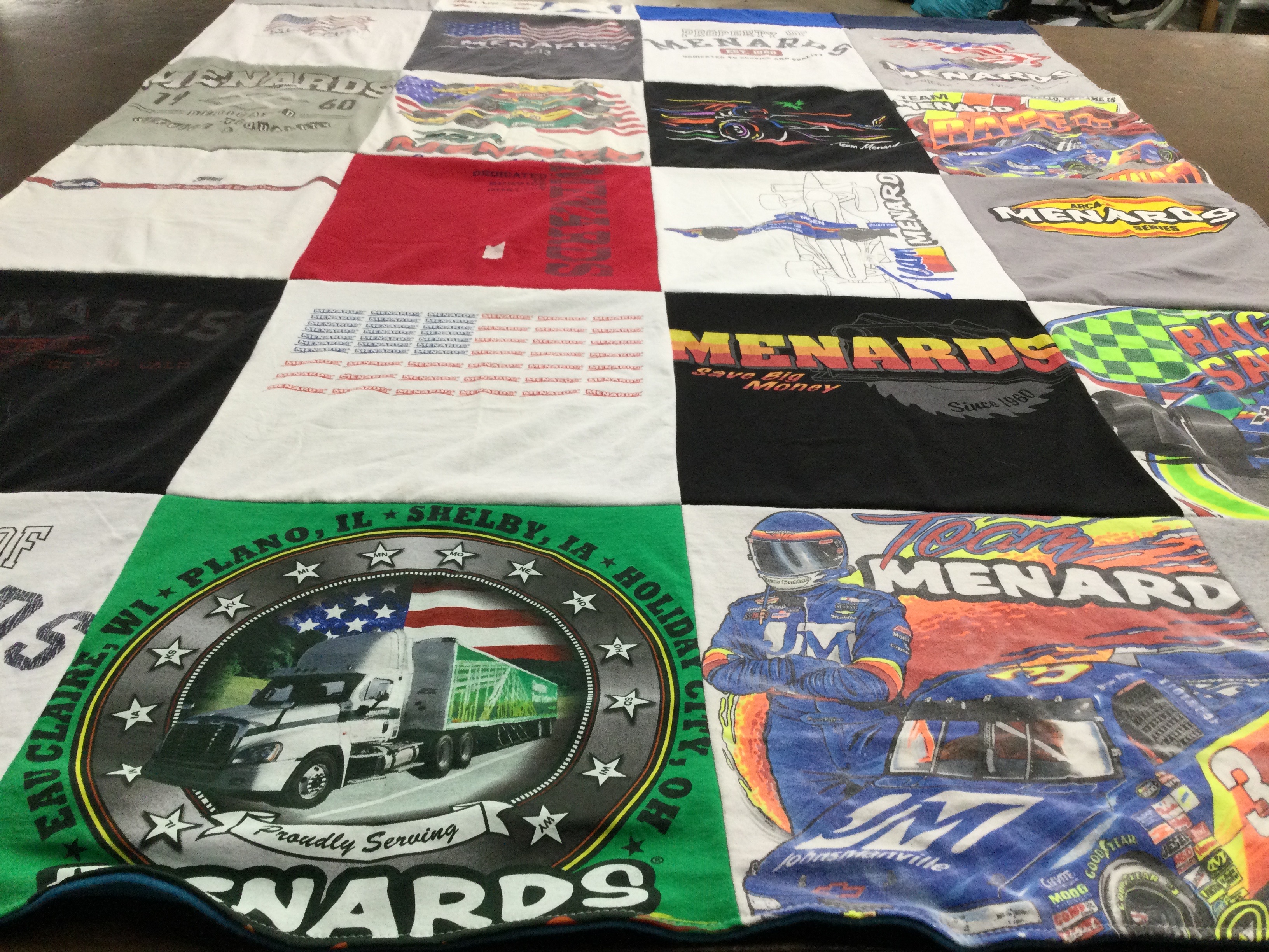T-shirt quilt with racing themes by Laureen A from IL