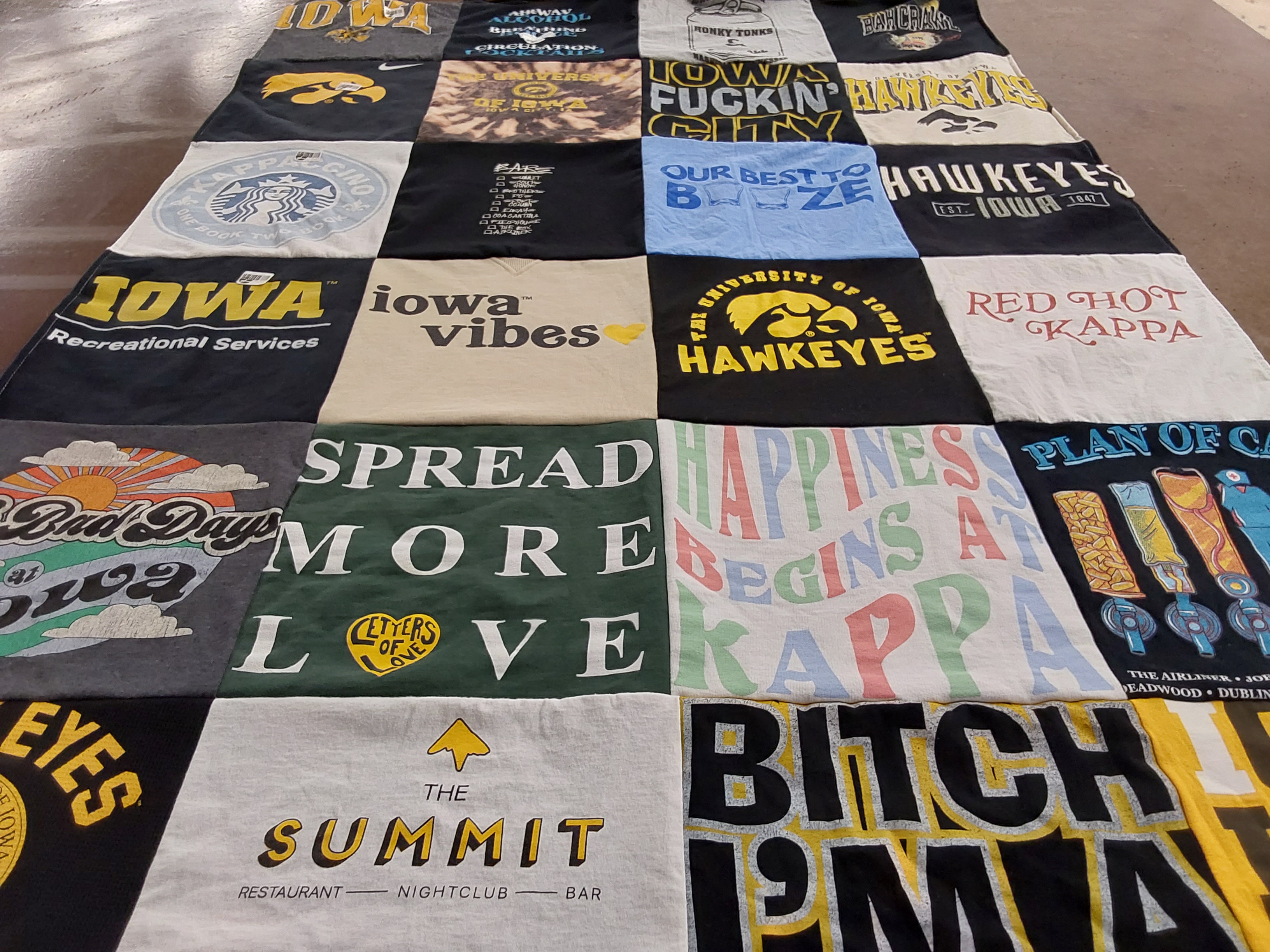 T-shirt quilt featuring hawkeyes by Julie from IL
