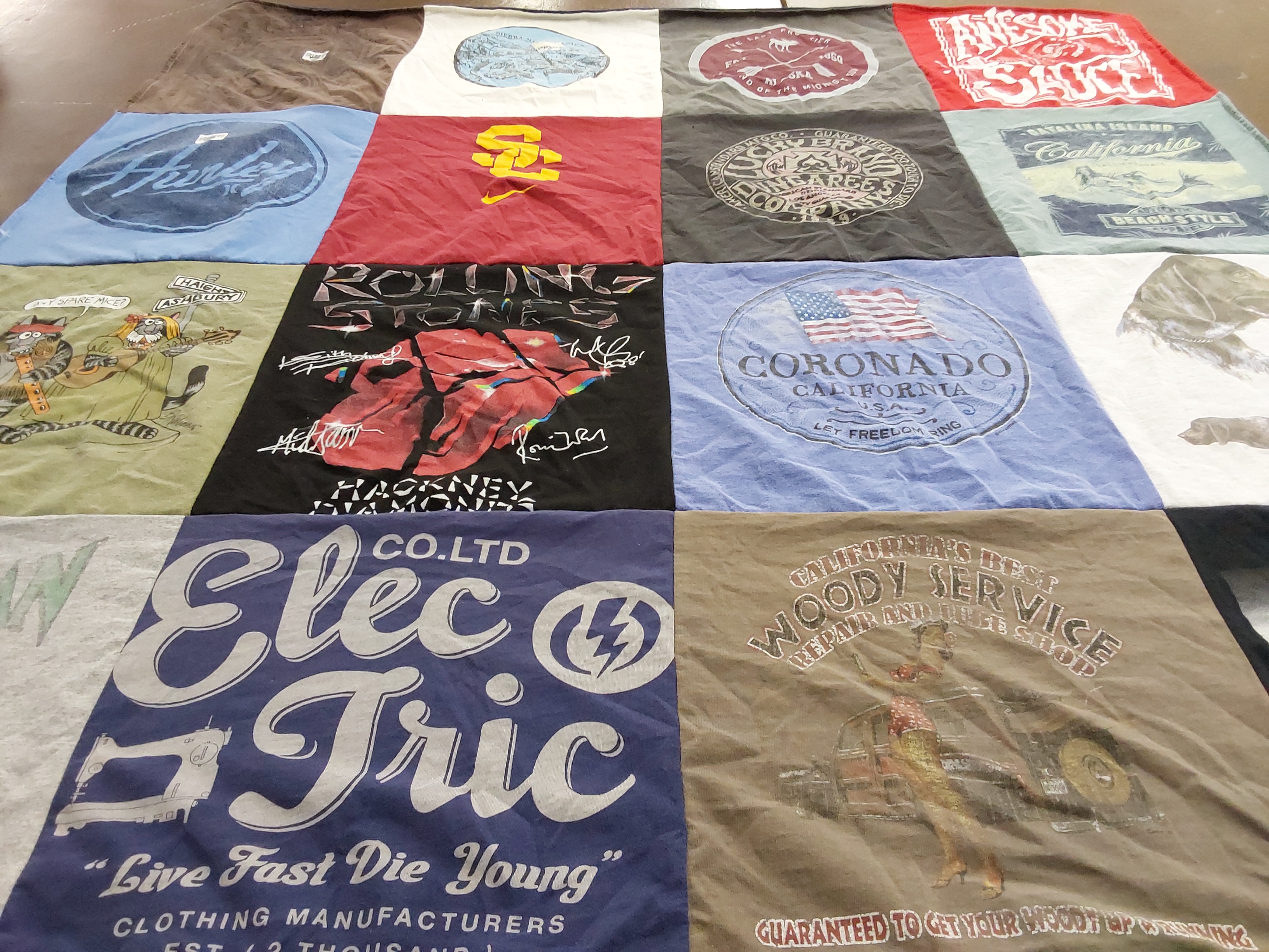 T-shirt quilt from university of southern california by Ryan from CA