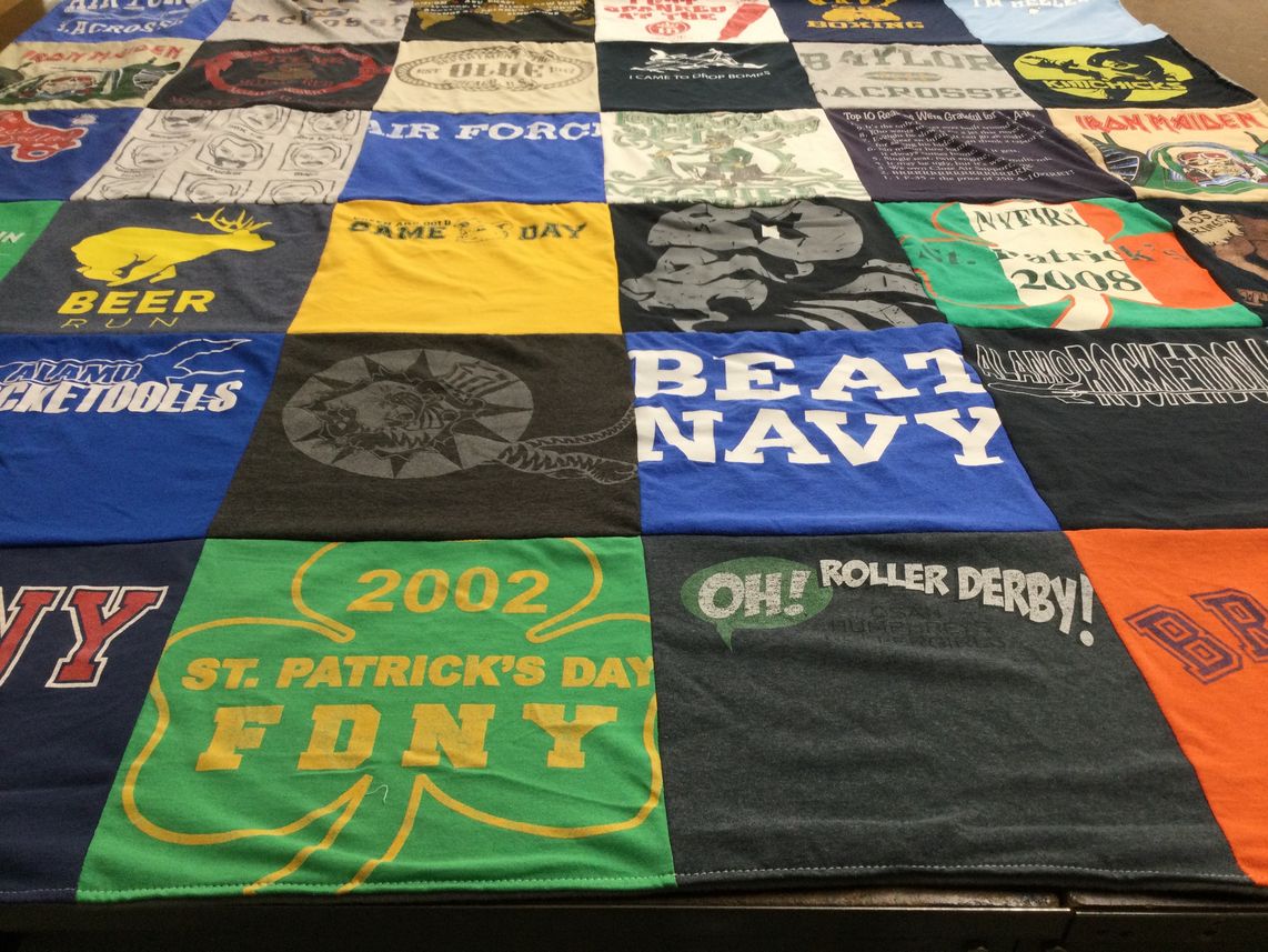 T-shirt quilt with sport, roller derby themes by Jonathan from VA
