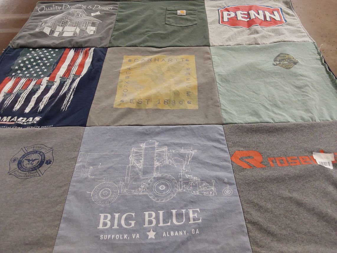 T-shirt quilt with drafting, design themes by FRAN from FL