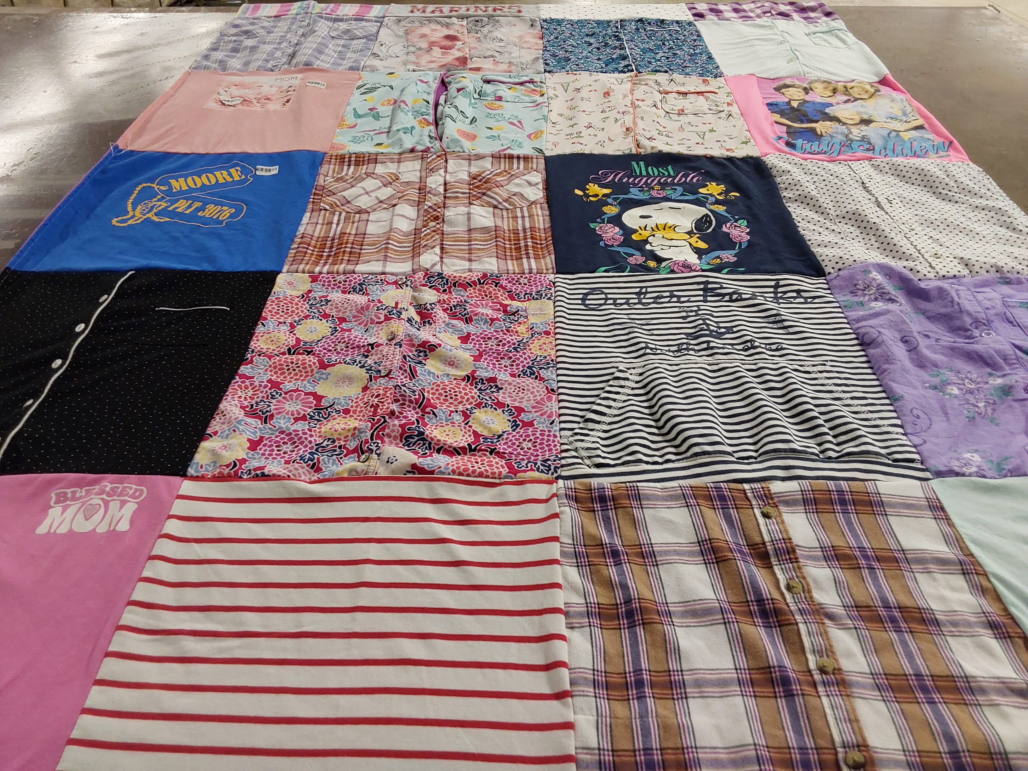 T-shirt quilt with family, fashion themes by Samuel from VA