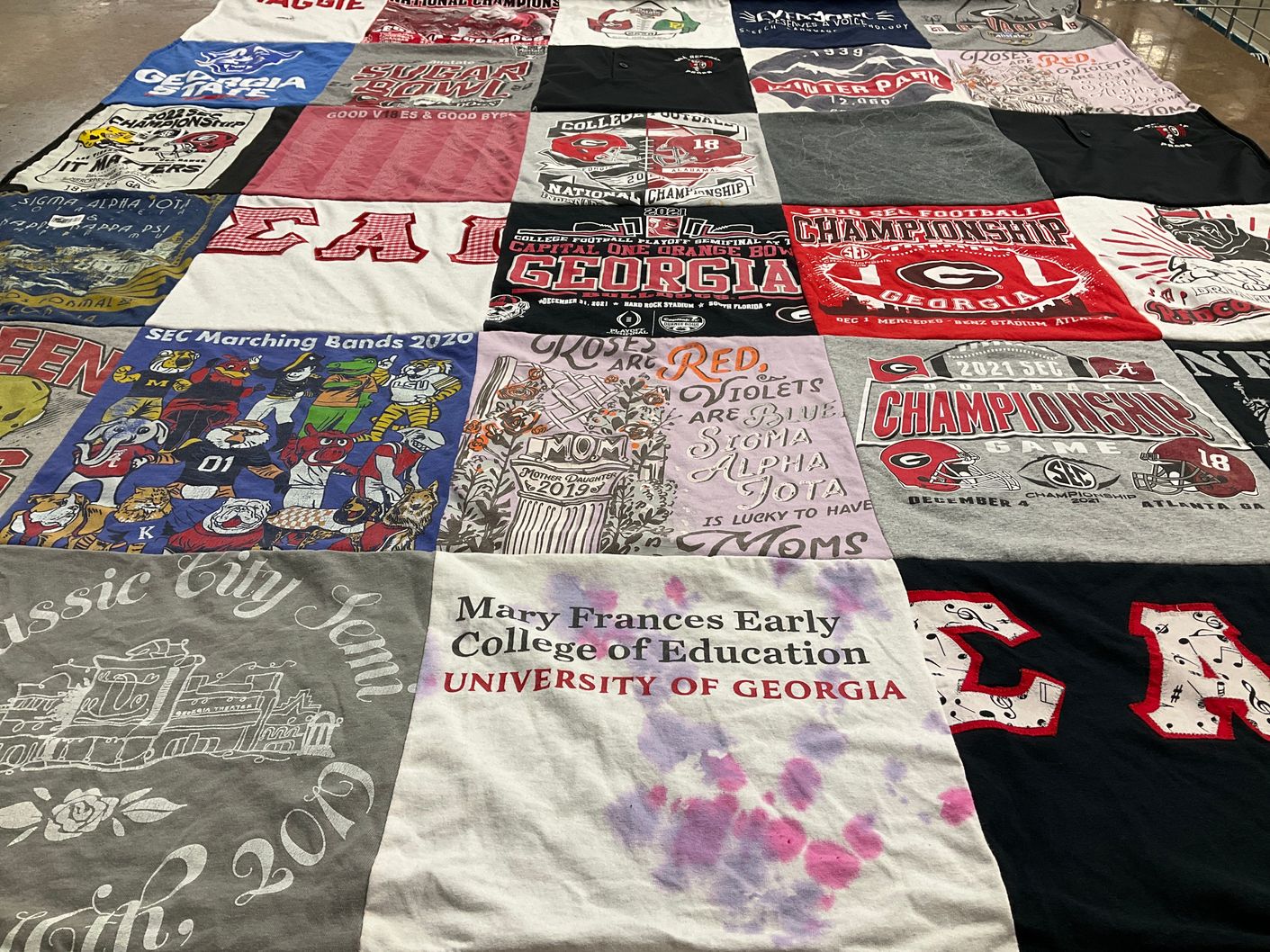T-shirt quilt featuring university of georgia bulldogs, alabama crimson tide by Leigh from GA