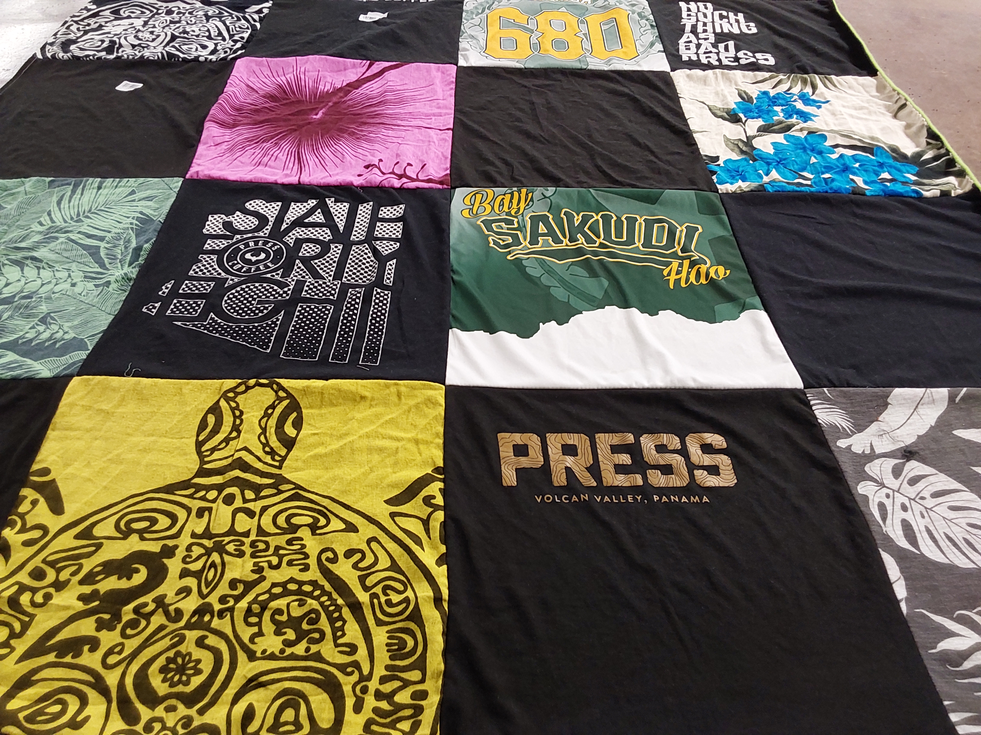 T-shirt quilt with tropical, nature themes by Linda from NV