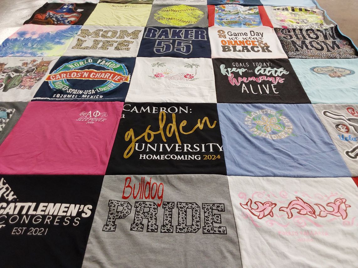 T-shirt quilt featuring bulldog by Kim from OK