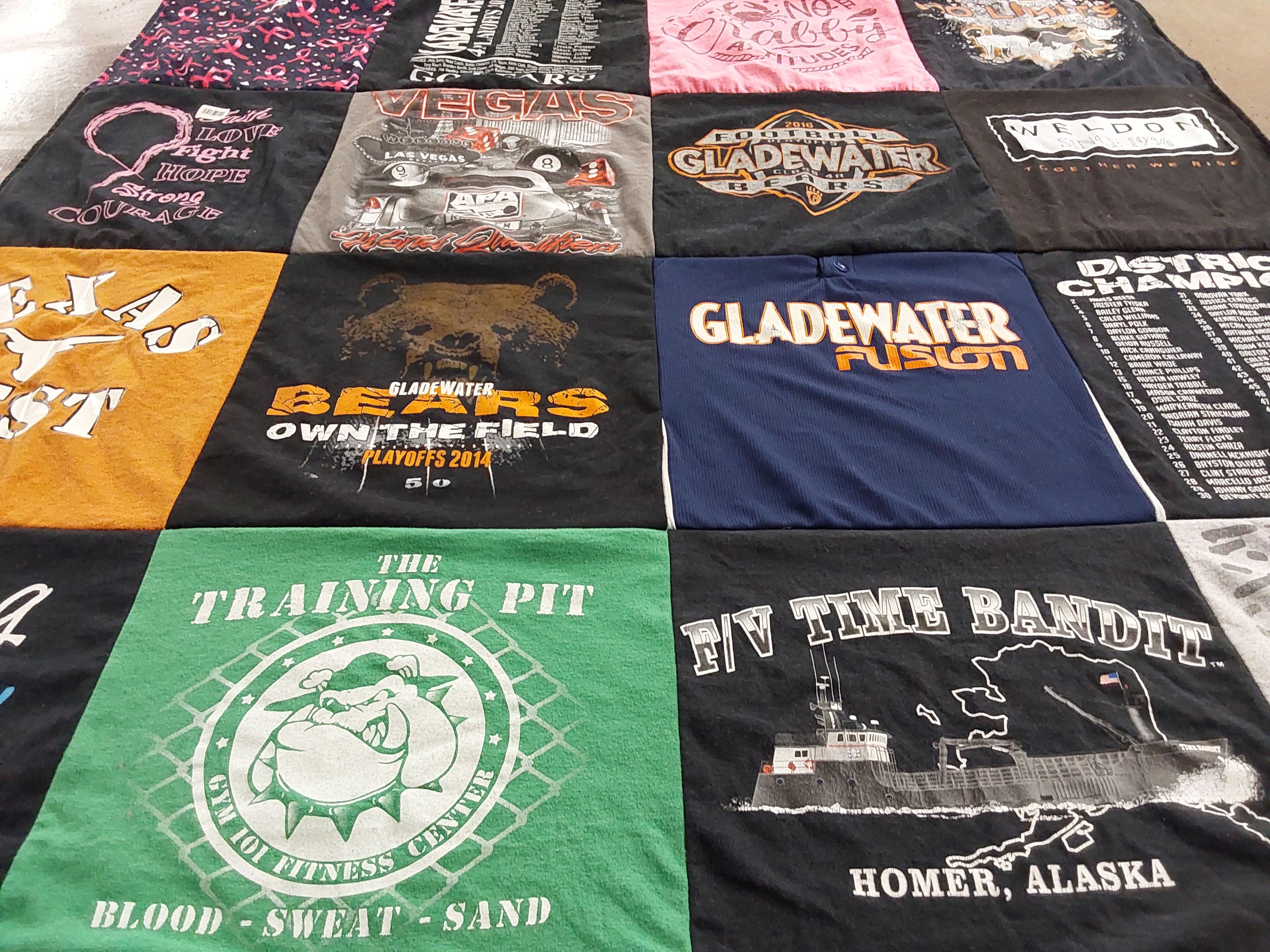 T-shirt quilt featuring gladewater bears by Larry from TX