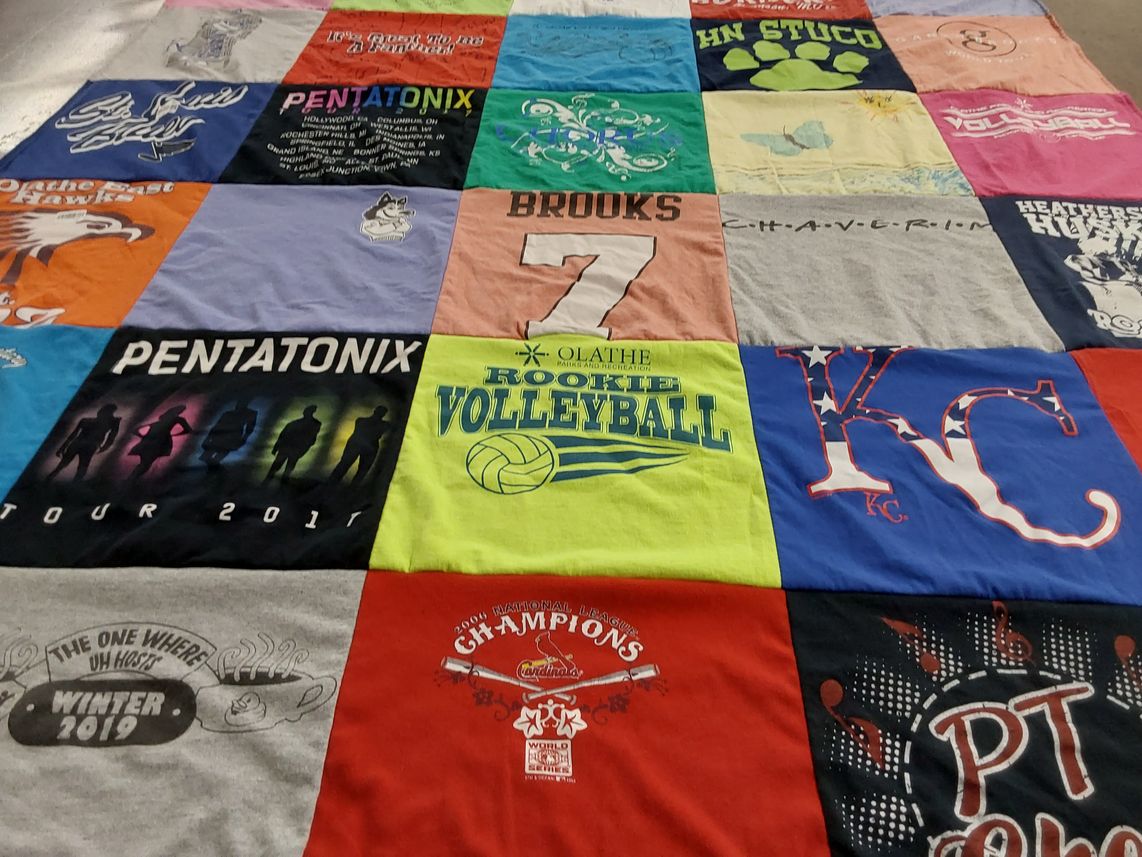 T-shirt quilt featuring volleyball team by Lia from KS