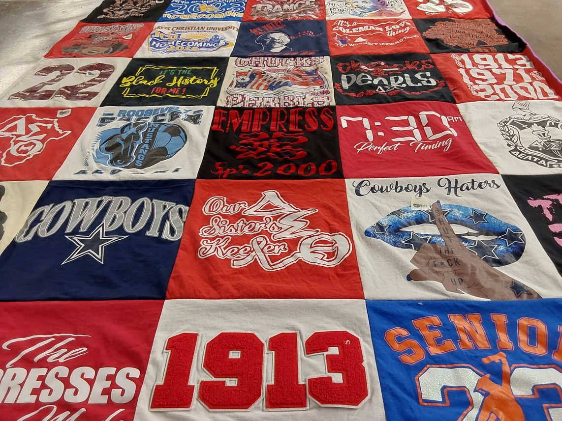 T-shirt quilt featuring dallas cowboys by Yanaganize from TX