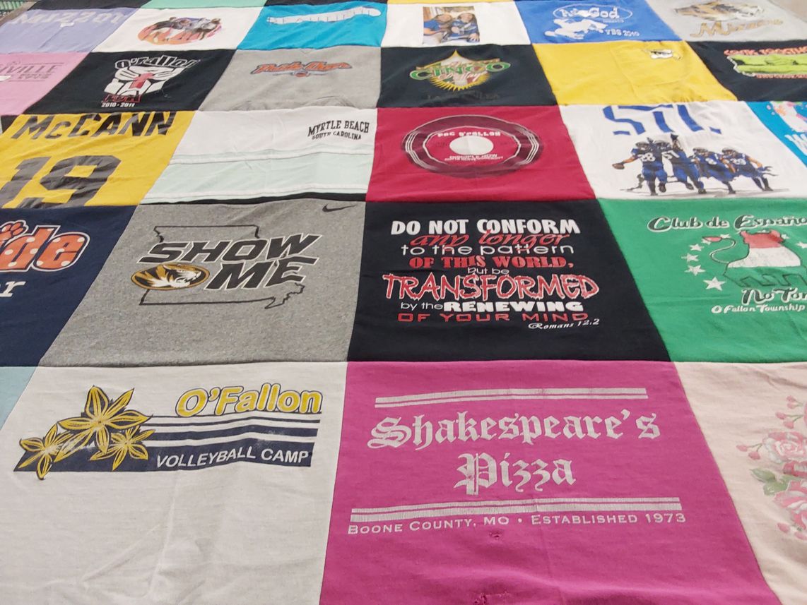 T-shirt quilt featuring missouri tigers by ELISABETH from IL