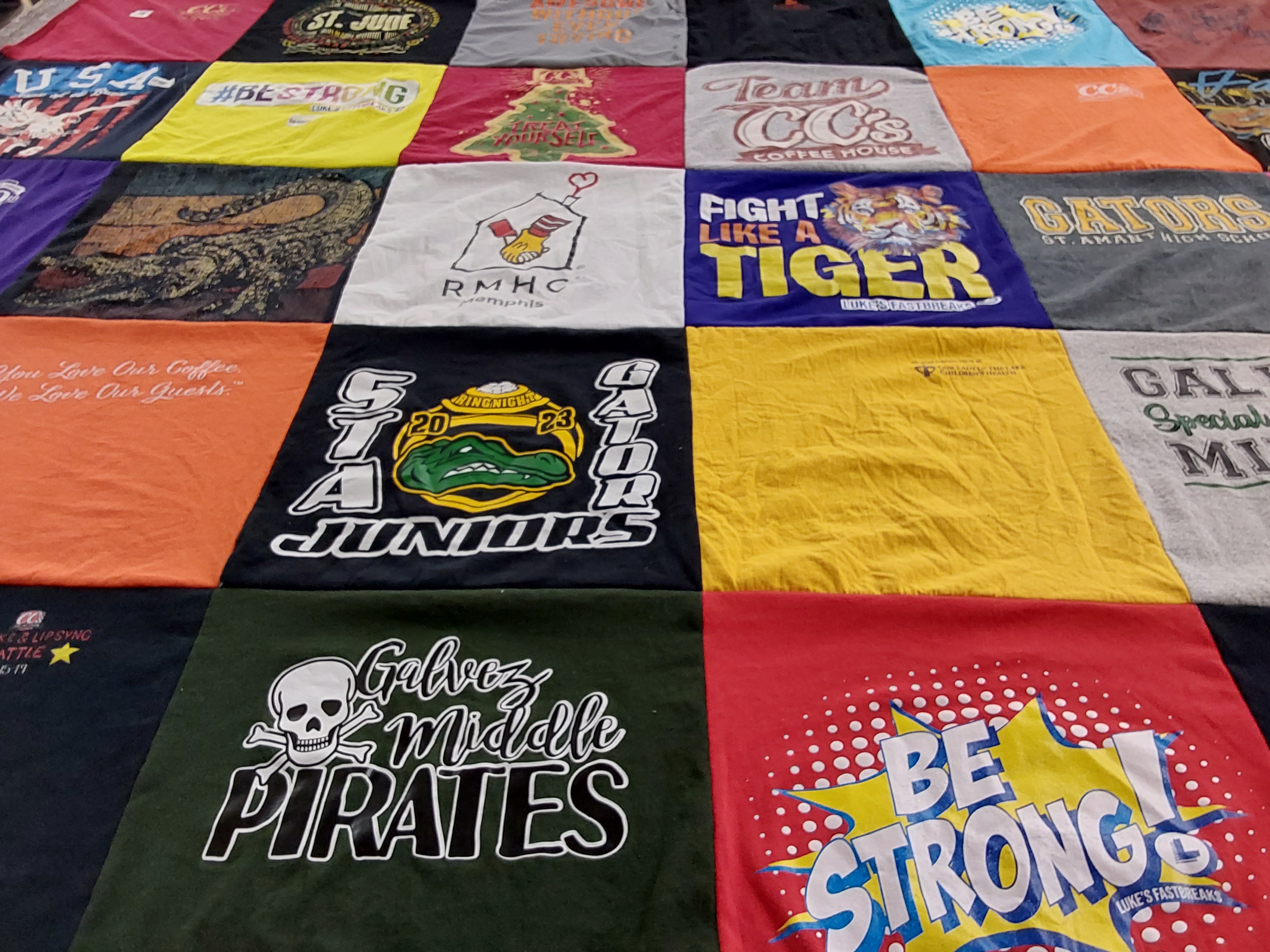 T-shirt quilt featuring gators, pirates by Darla from LA