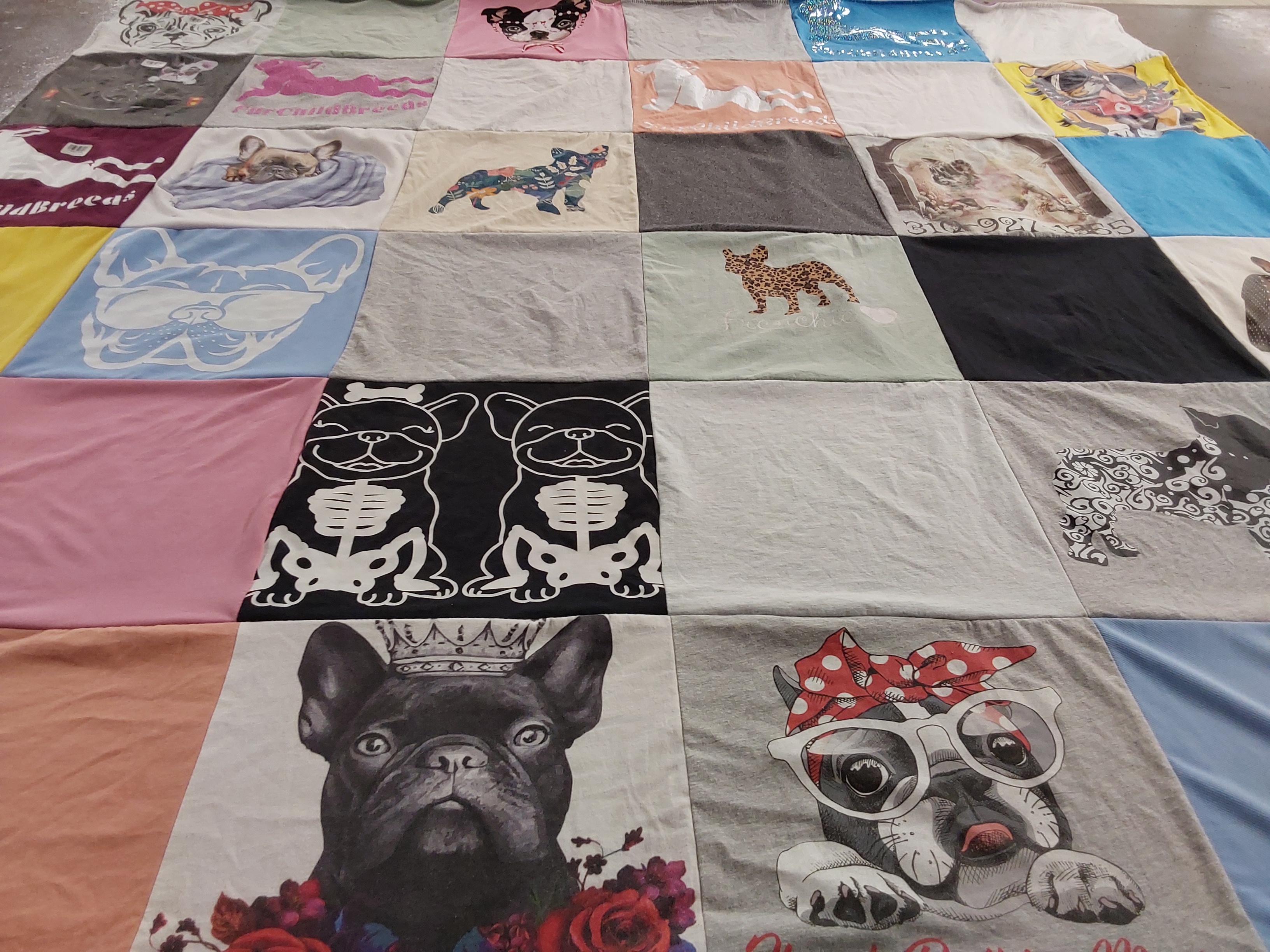 T-shirt quilt with dogs, pets themes by Chasity from CA