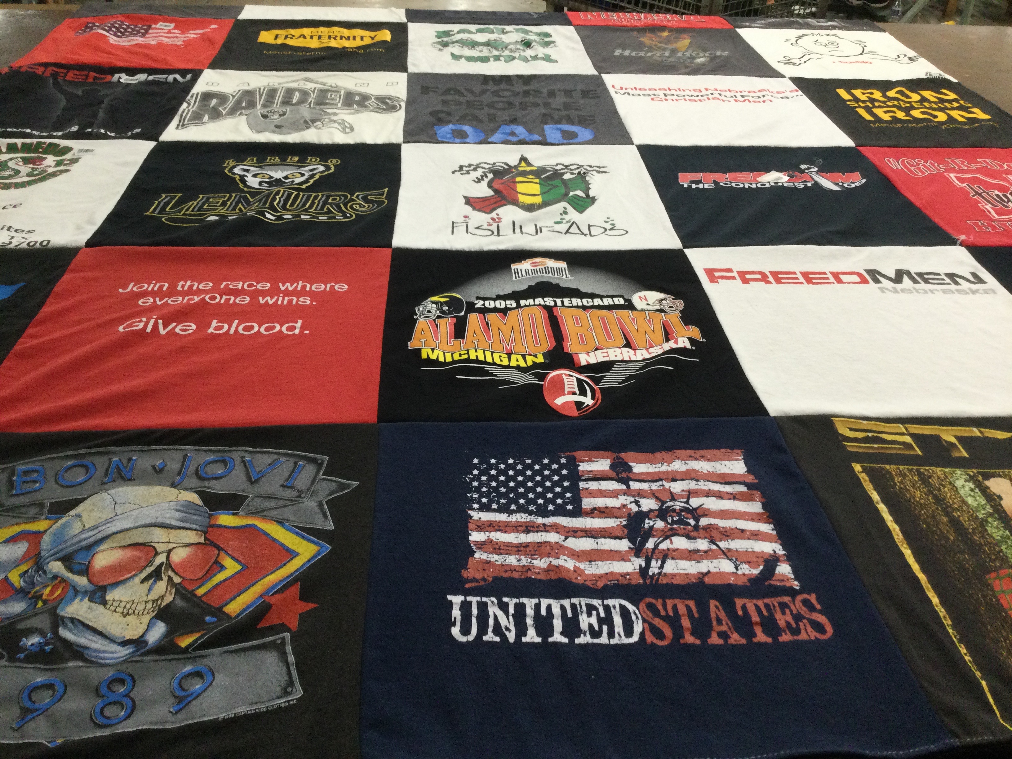 T-shirt quilt featuring lemurs, raiders by Michelle from NE