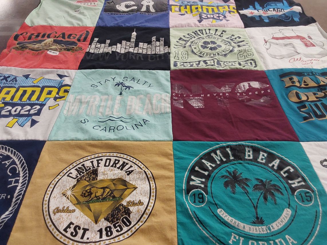 T-shirt quilt with travel, beach themes by VyVy from VA