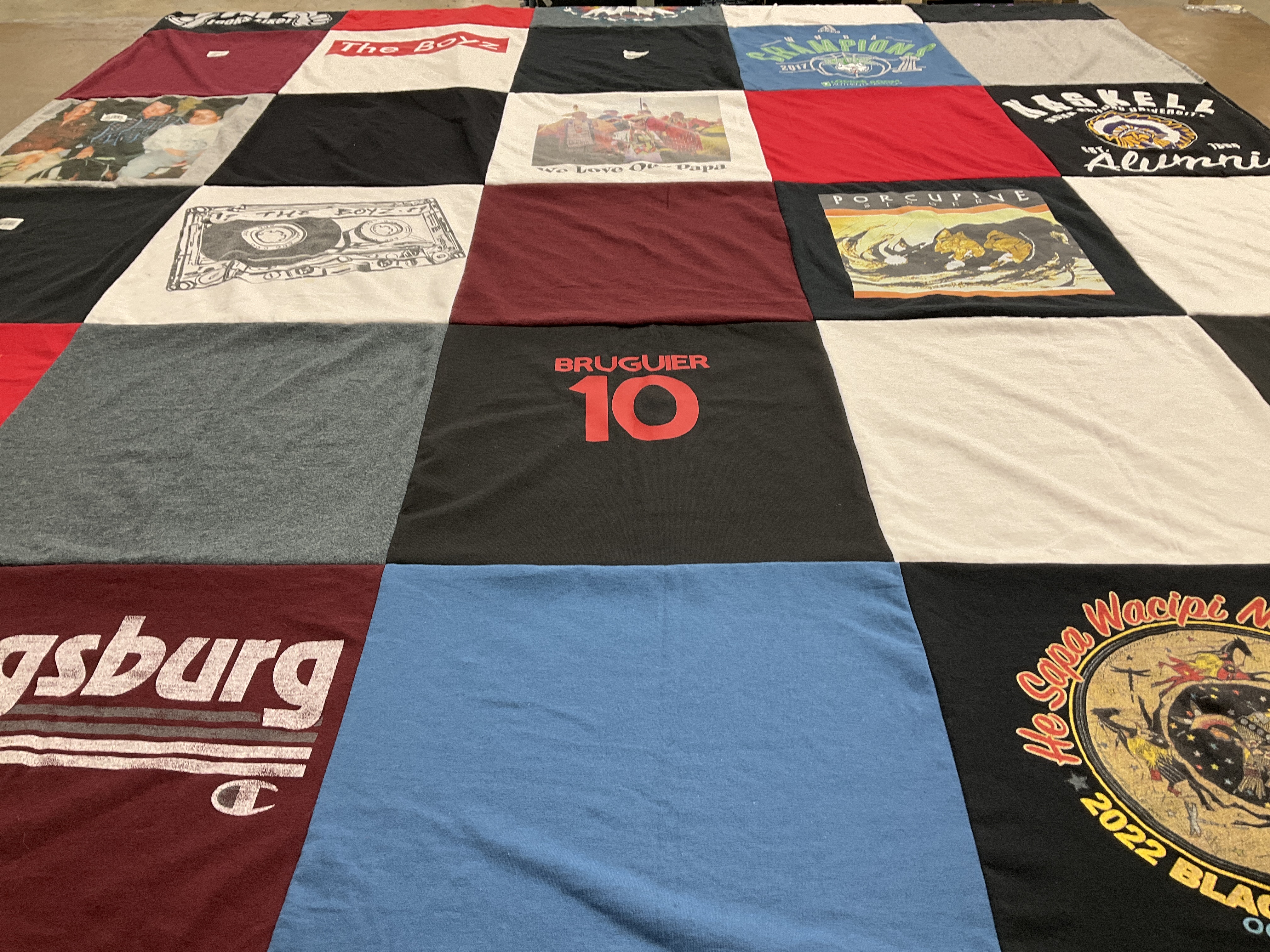 T-shirt quilt from augsburg university by Bonita from MN