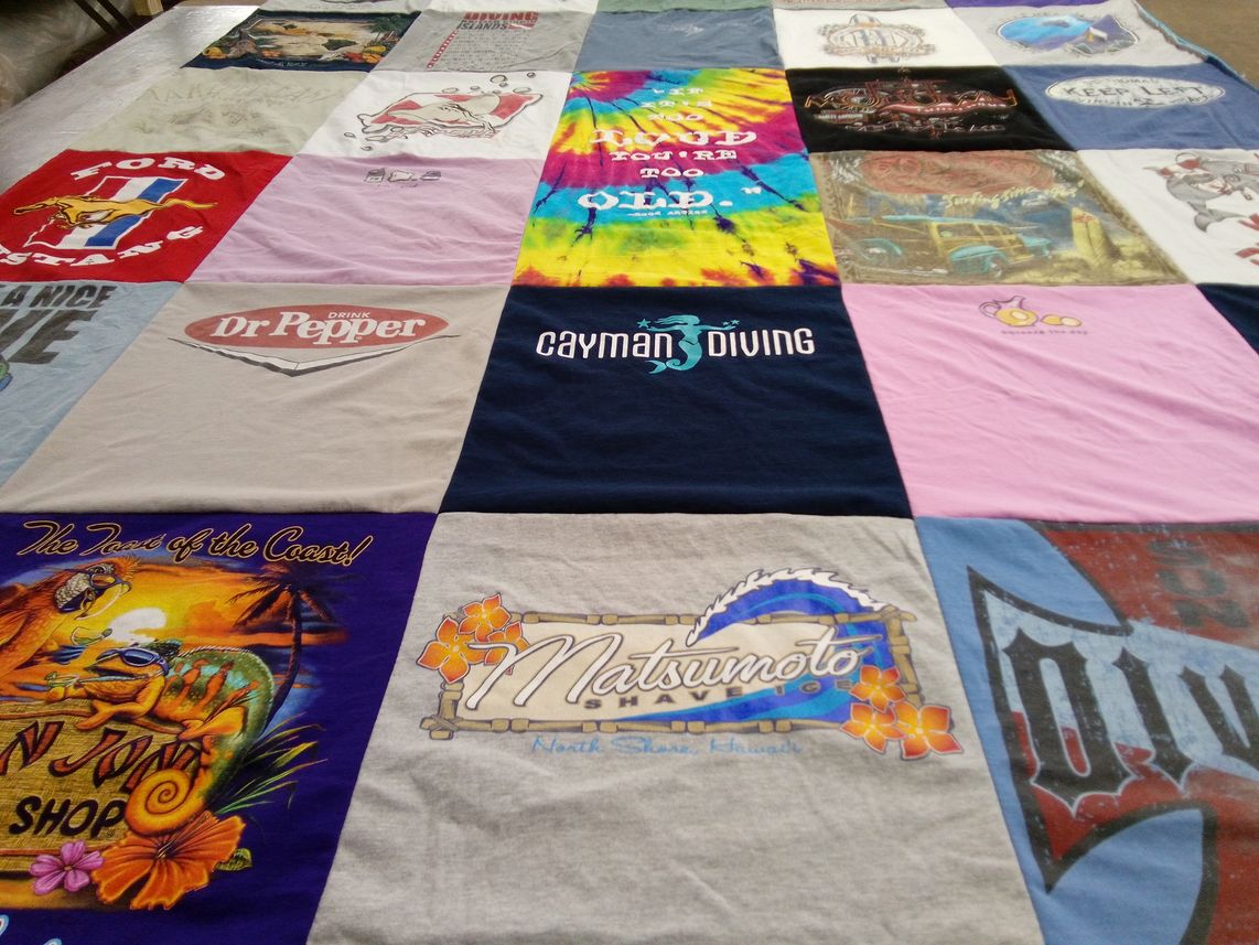 T-shirt quilt with diving, beach themes by Blake from CA