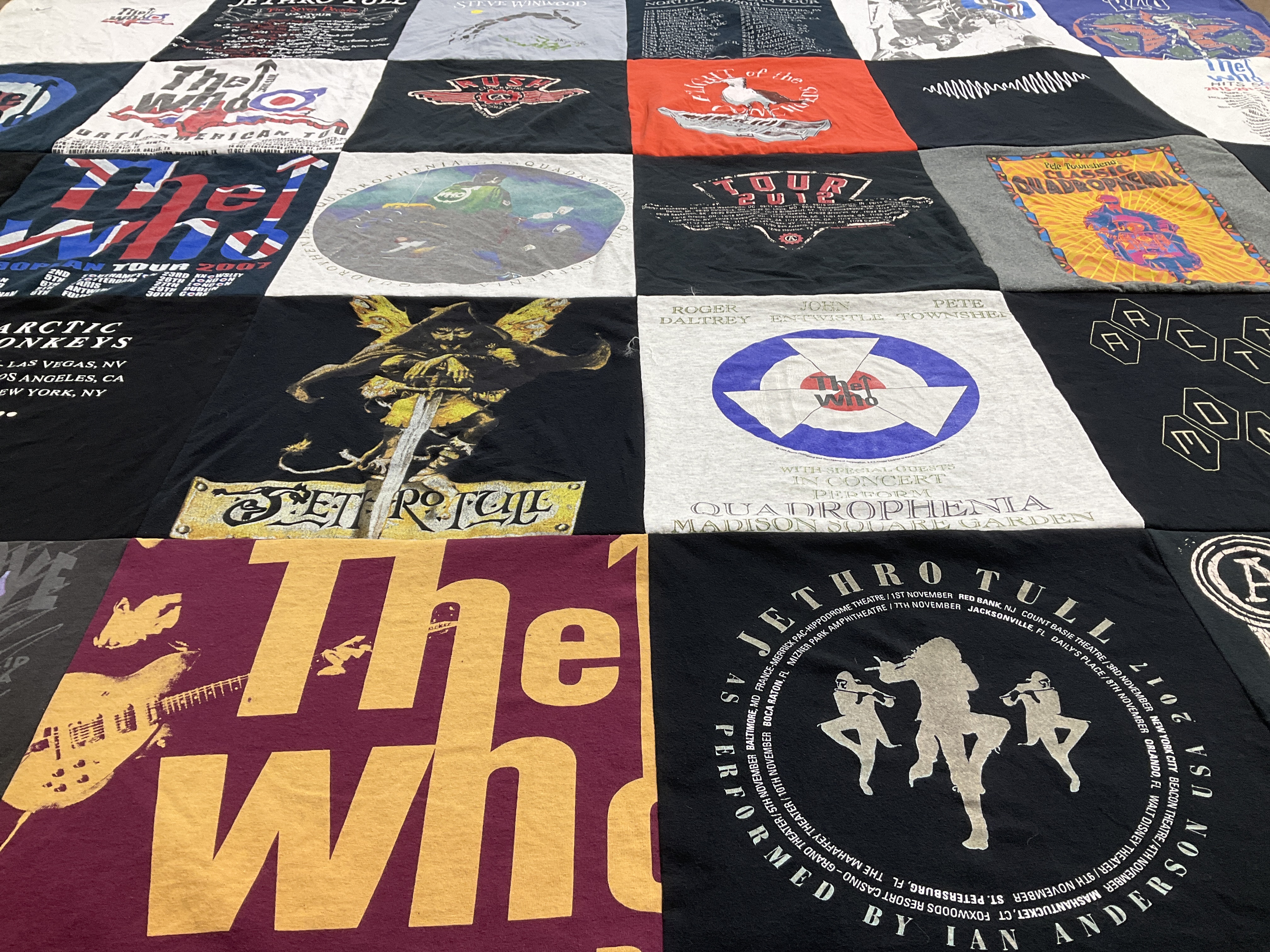 T-shirt quilt with music, concerts themes by James from NY