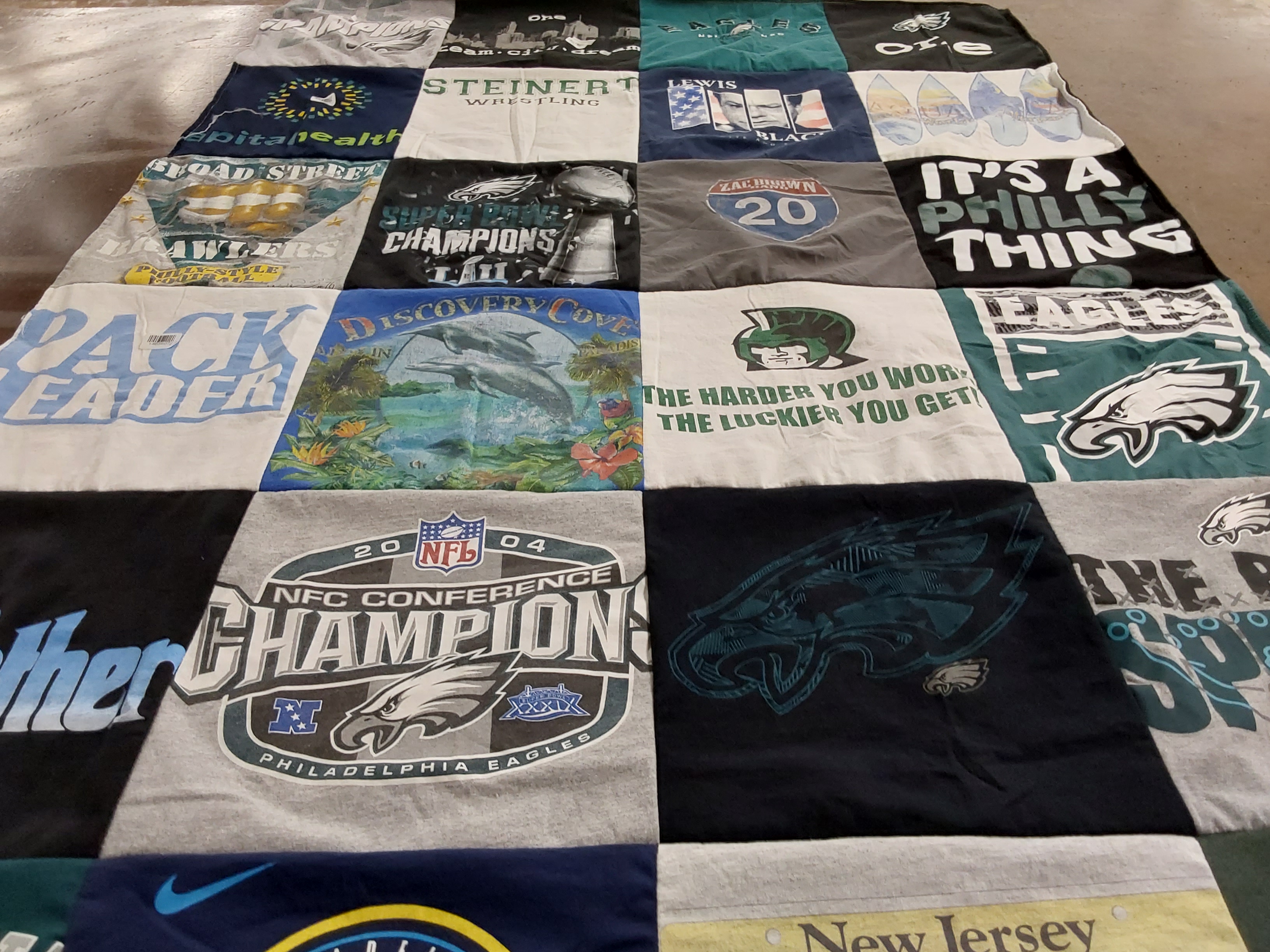 T-shirt quilt featuring philadelphia eagles by Idelia from PA