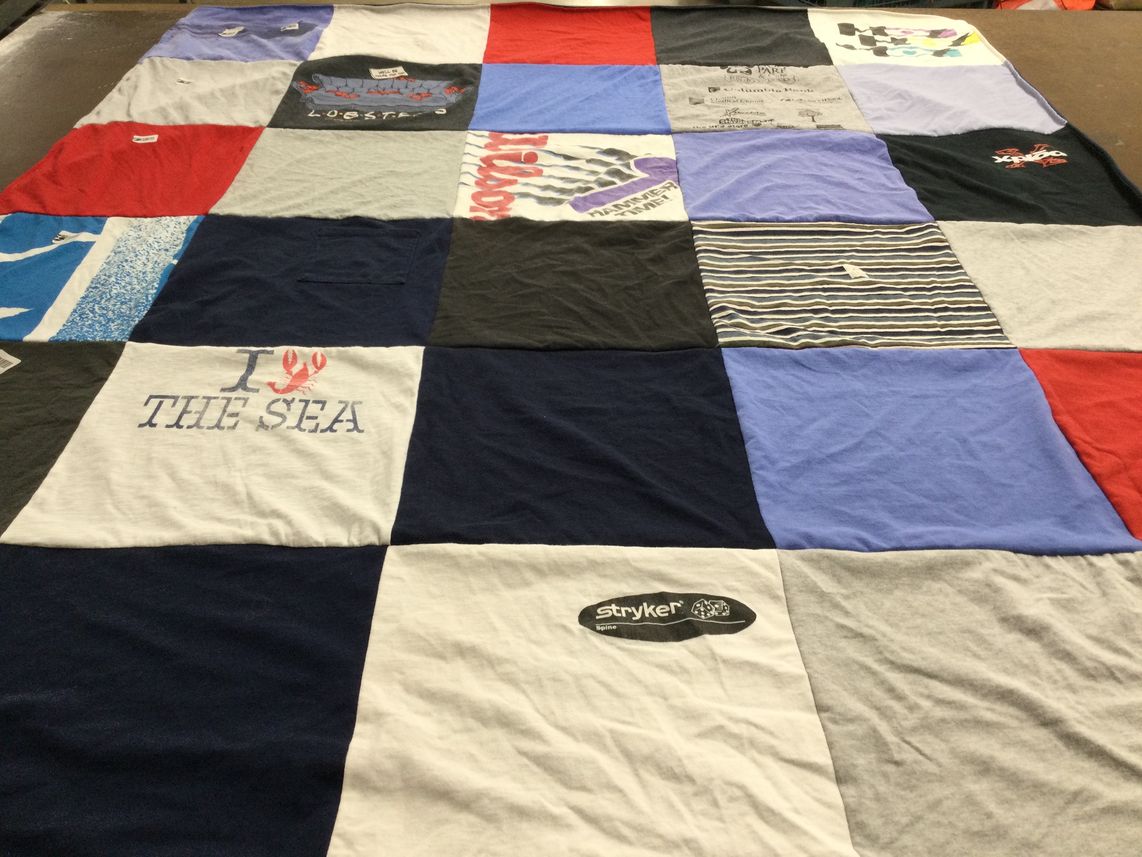 T-shirt quilt with sea, lobster themes by Irene from NJ