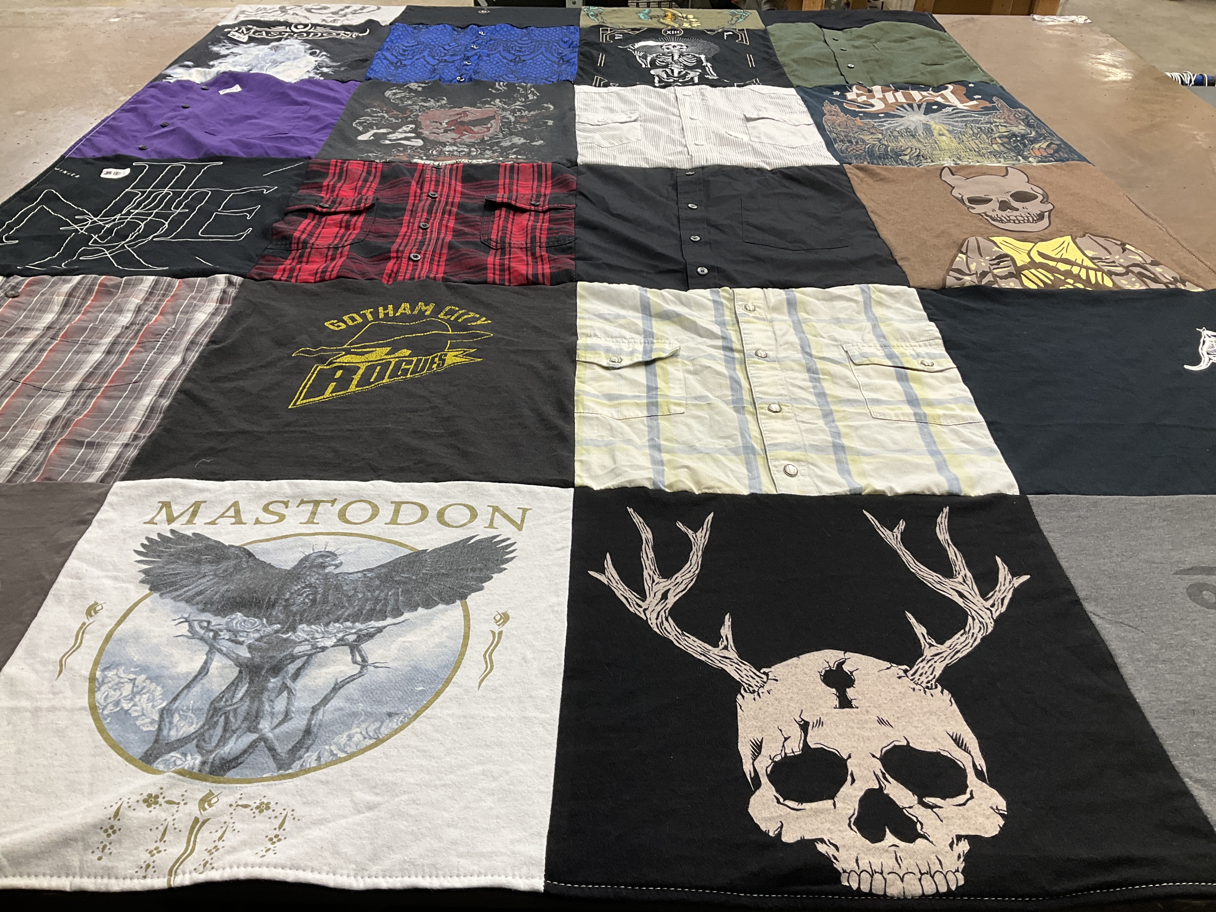 T-shirt quilt with music, graphic design themes by Jimmy from NC
