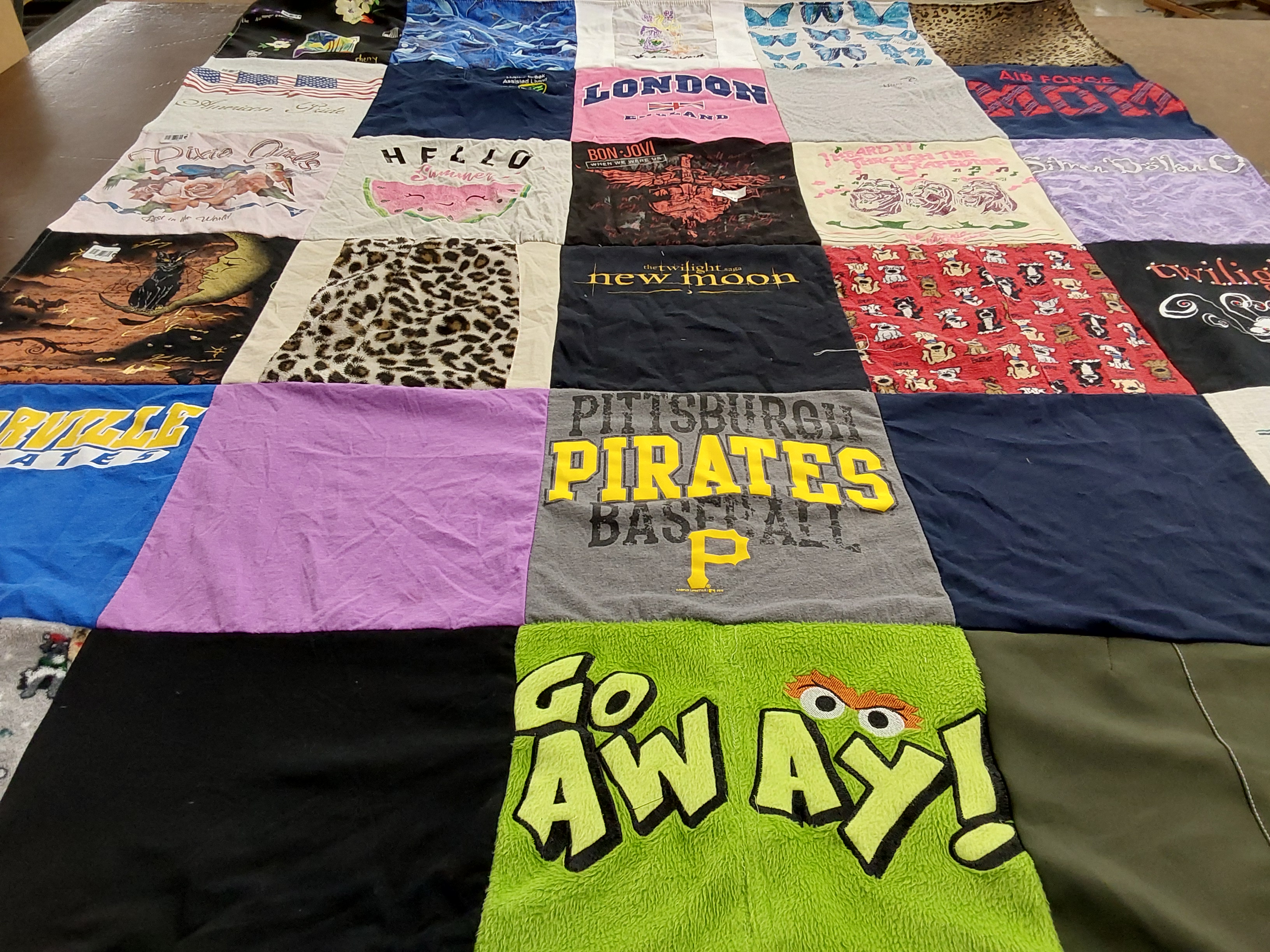 T-shirt quilt featuring pittsburgh pirates baseball by Regina from AR