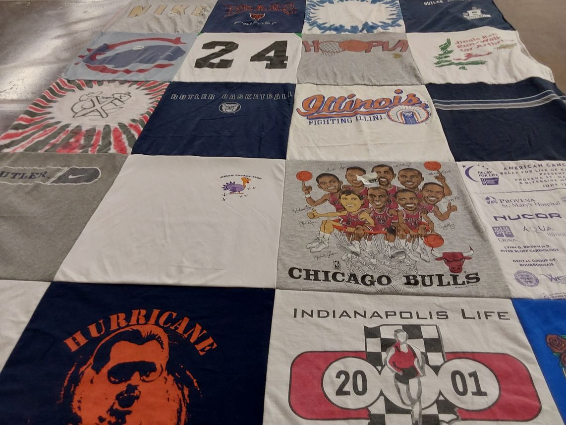 T-shirt quilt featuring chicago bulls by Allison from IL