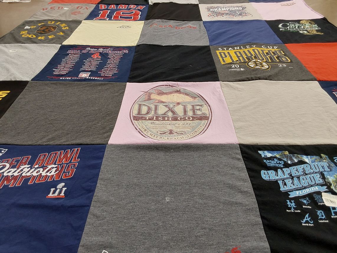 T-shirt quilt featuring boston red sox, new england patriots by Sayumi from MA