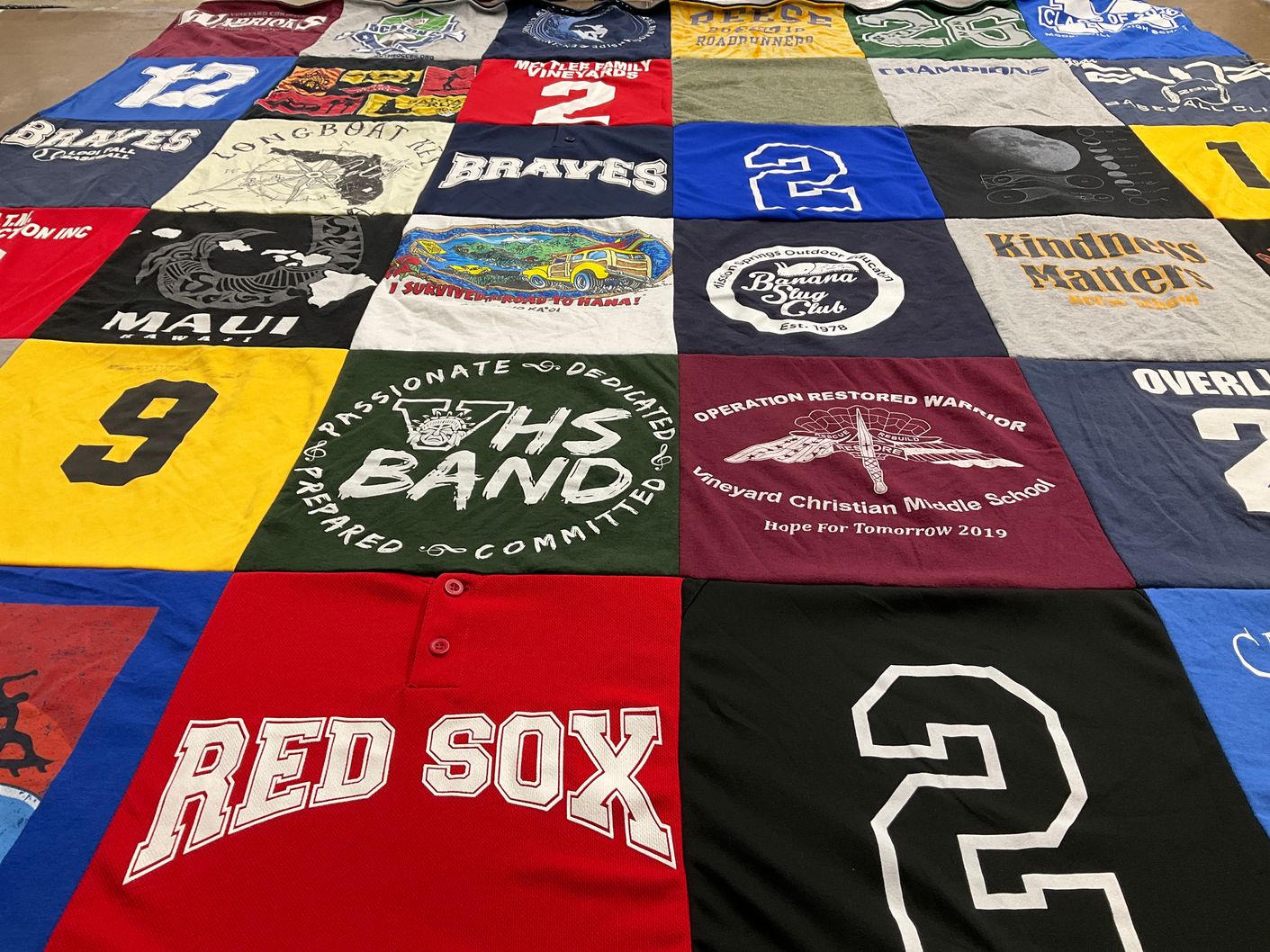 T-shirt quilt from vineyard christian middle school by Shantelle from FL