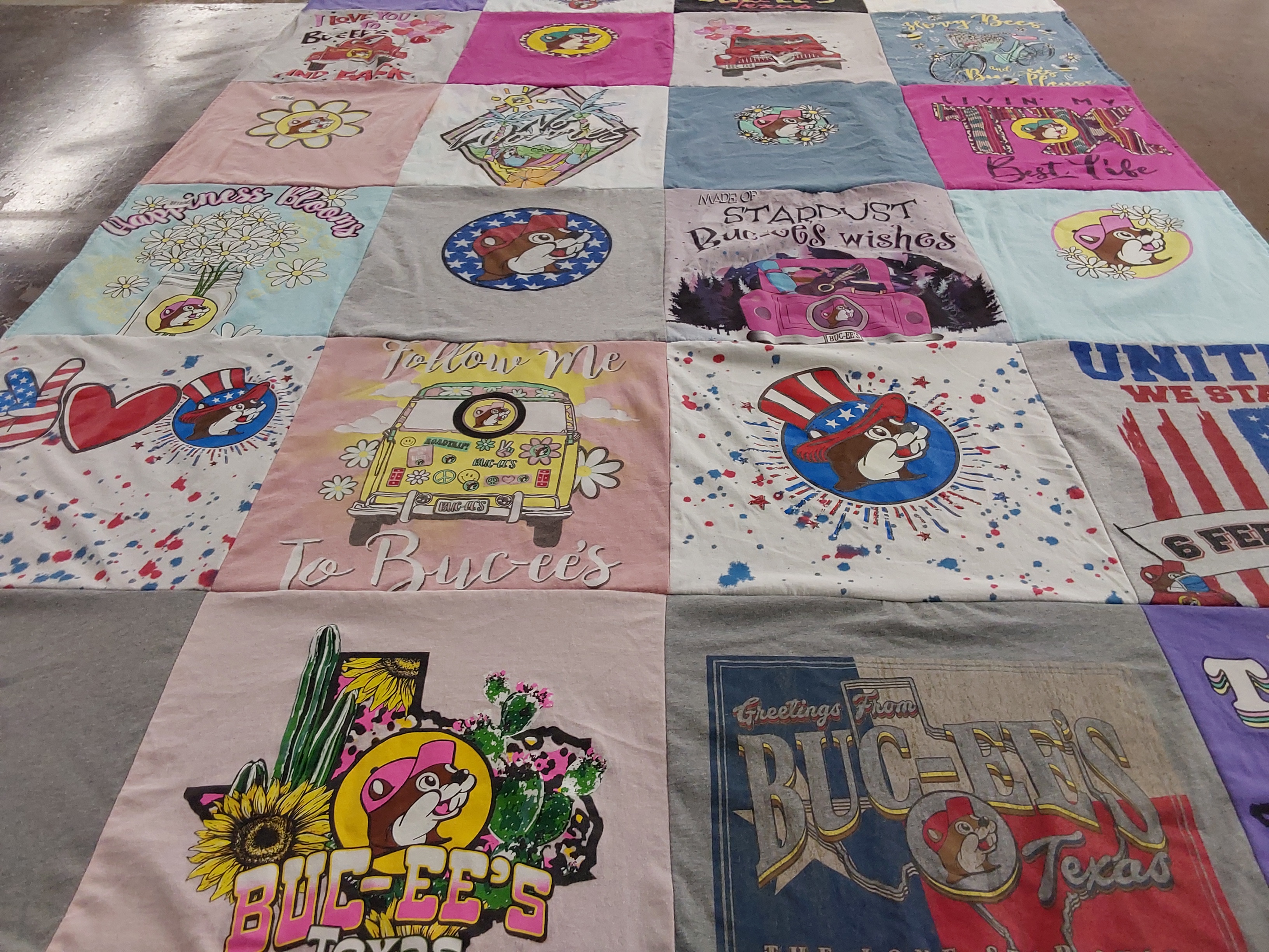 T-shirt quilt with buc-ee's, travel themes by John from TX