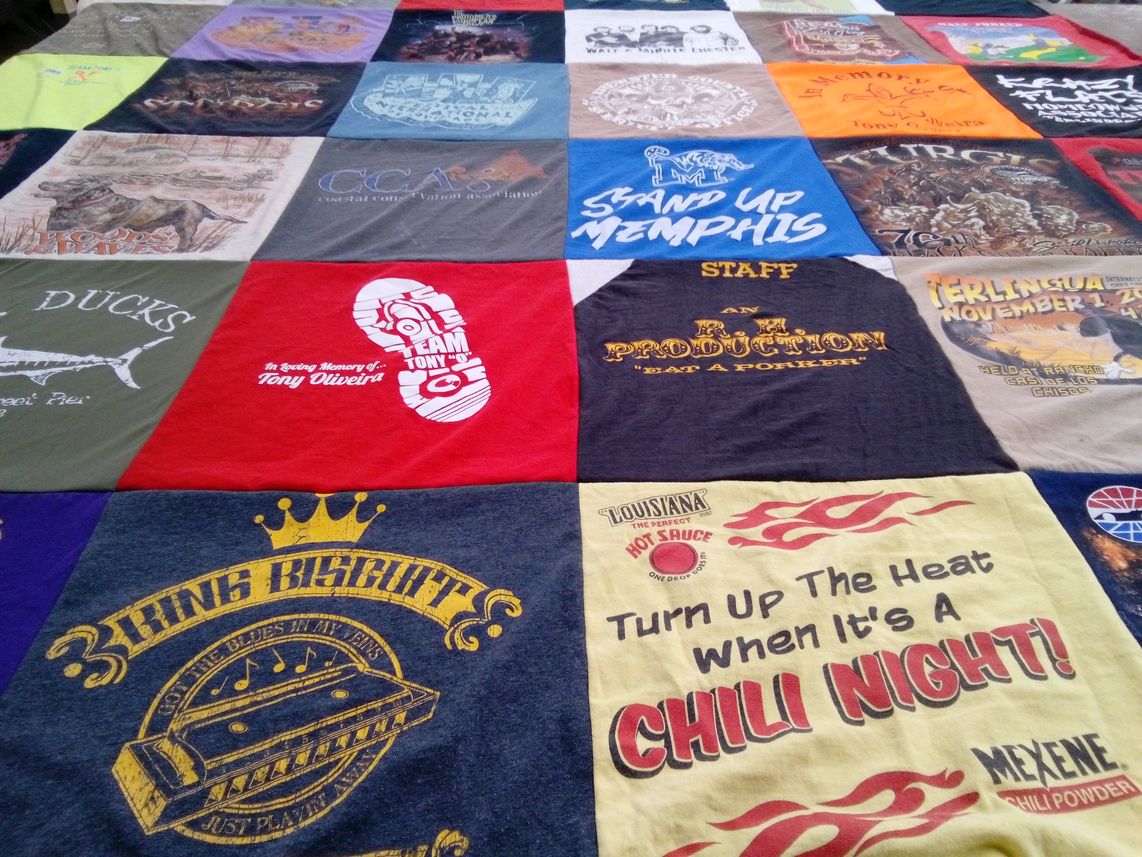 T-shirt quilt with cooking, chili themes by CODY from TN