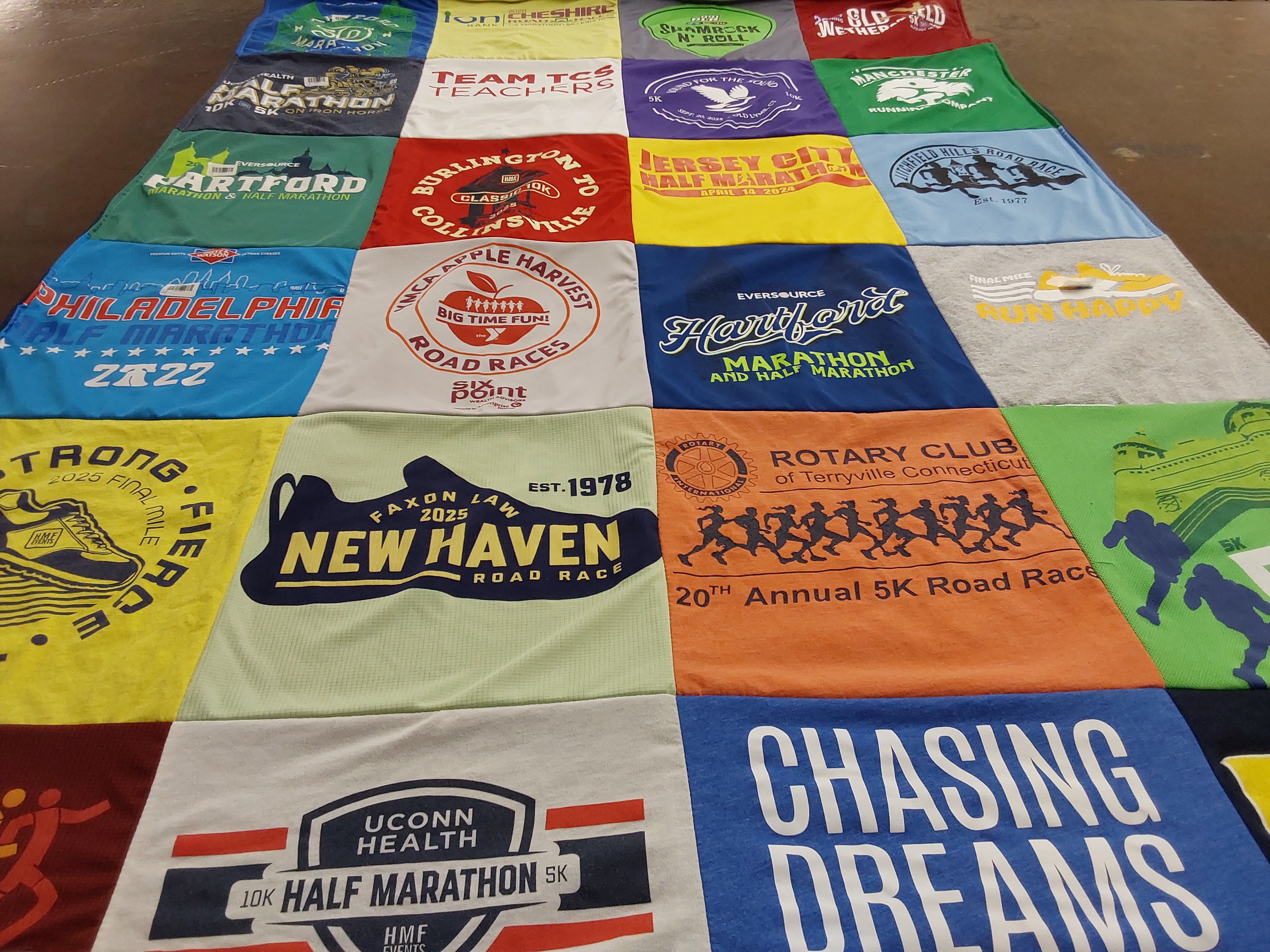 T-shirt quilt with running, fitness themes by Julia from CT