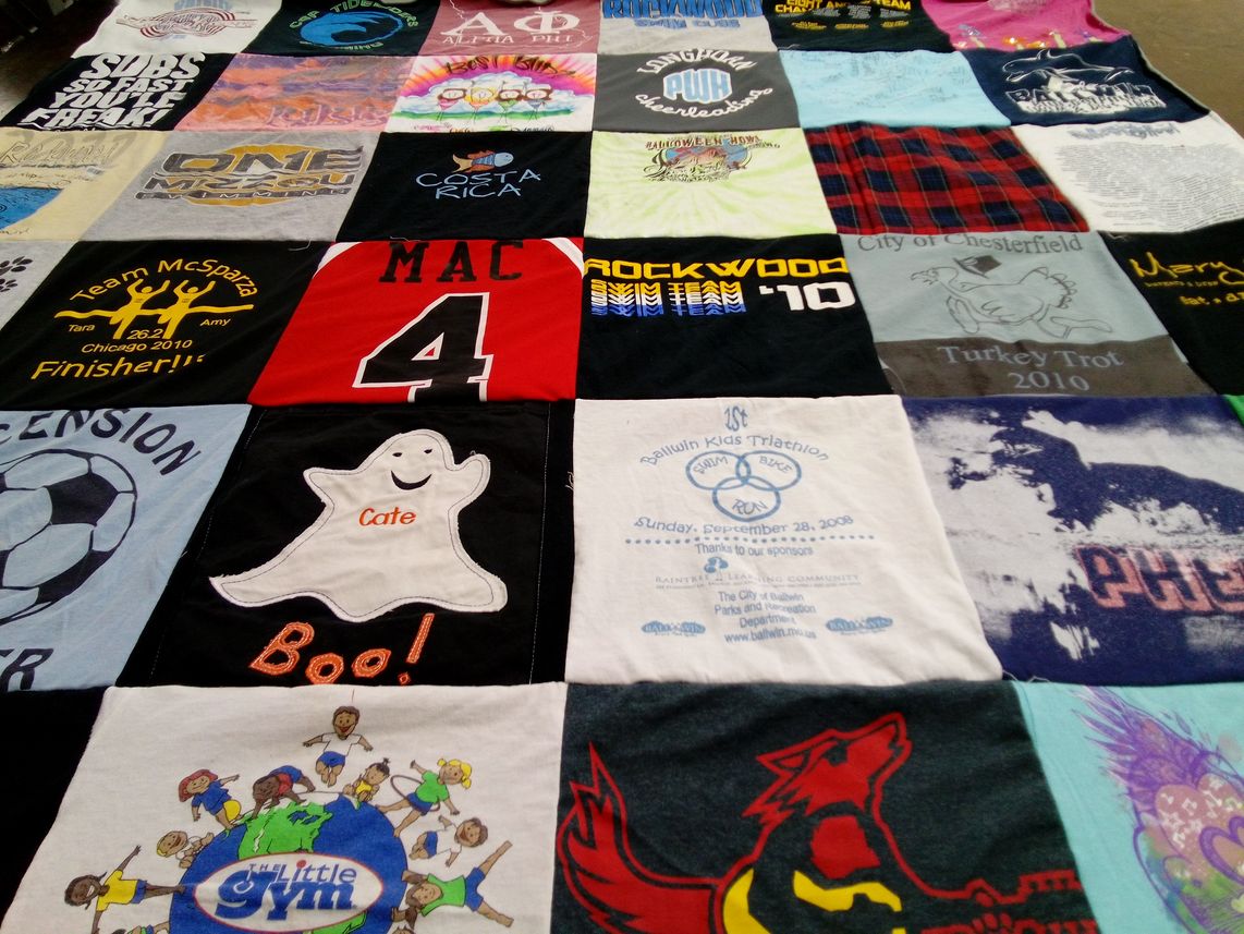 T-shirt quilt from rockwood mountain high school by Amy from MO