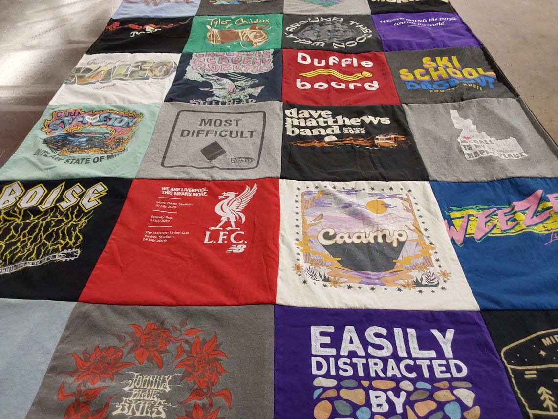 T-shirt quilt featuring liverpool football club by Shannon from OR