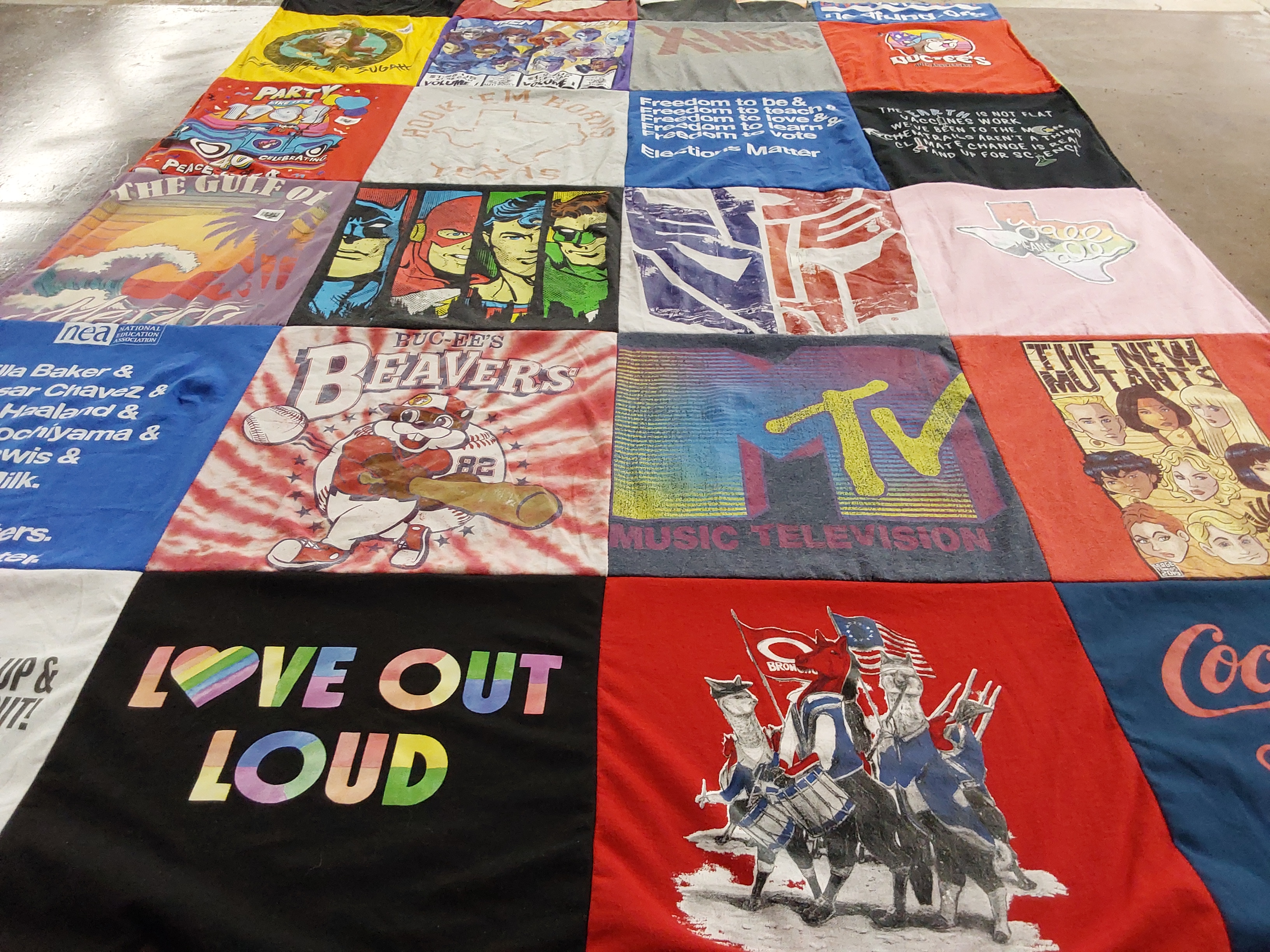 T-shirt quilt from beaver college by Javier from TX