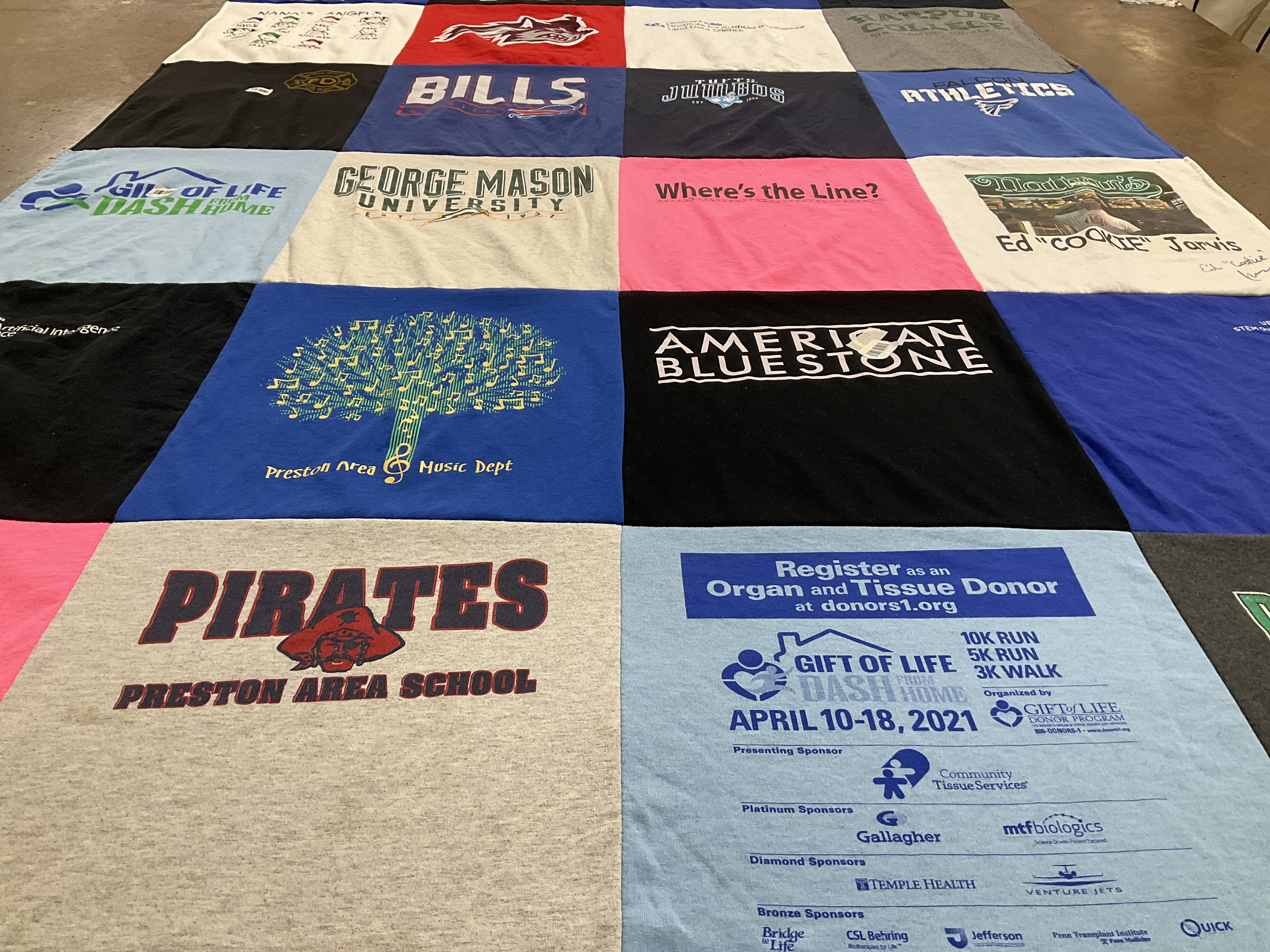 T-shirt quilt featuring pirates by Virginia from NY