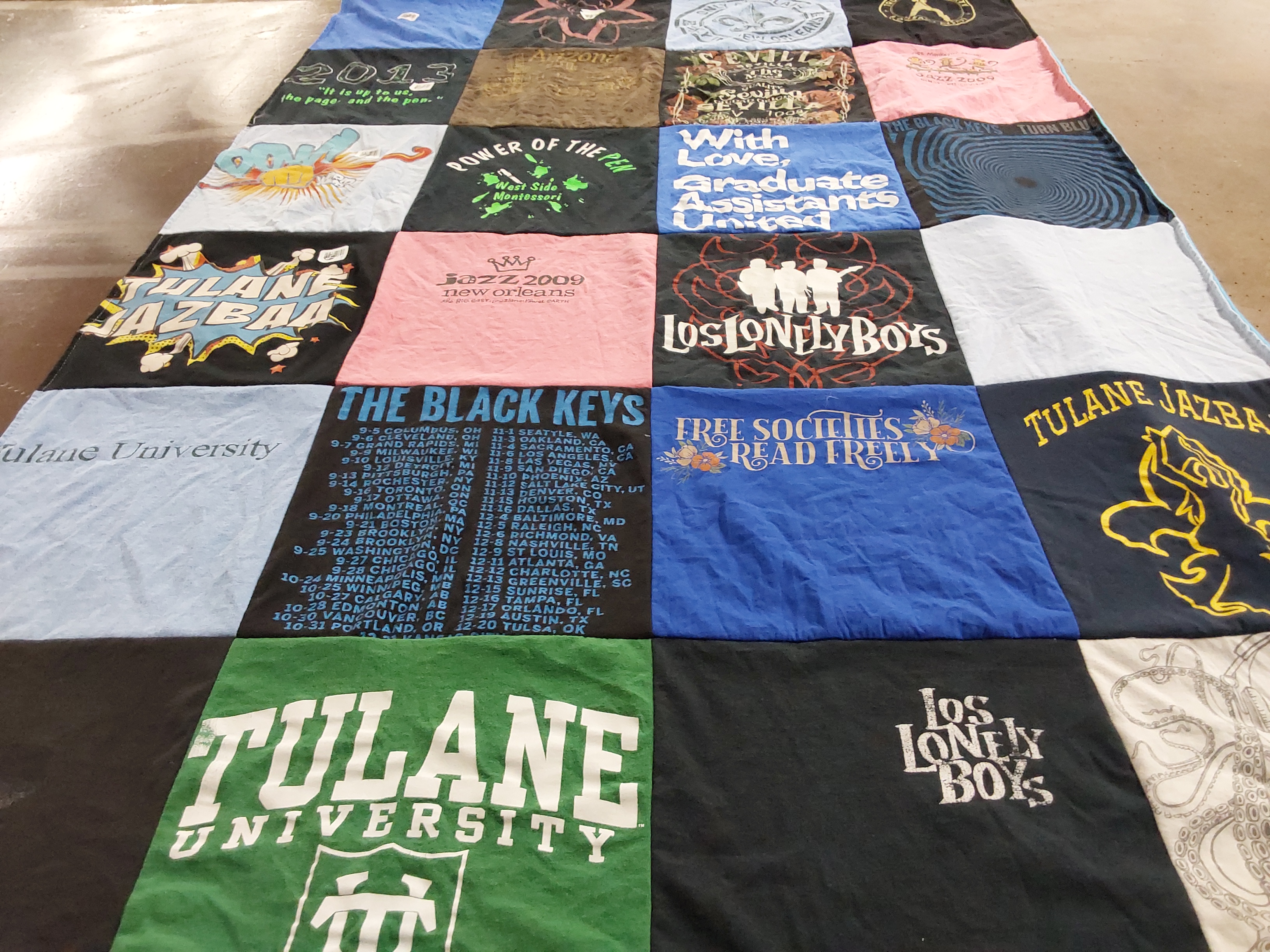 T-shirt quilt from tulane university by Alex from OH