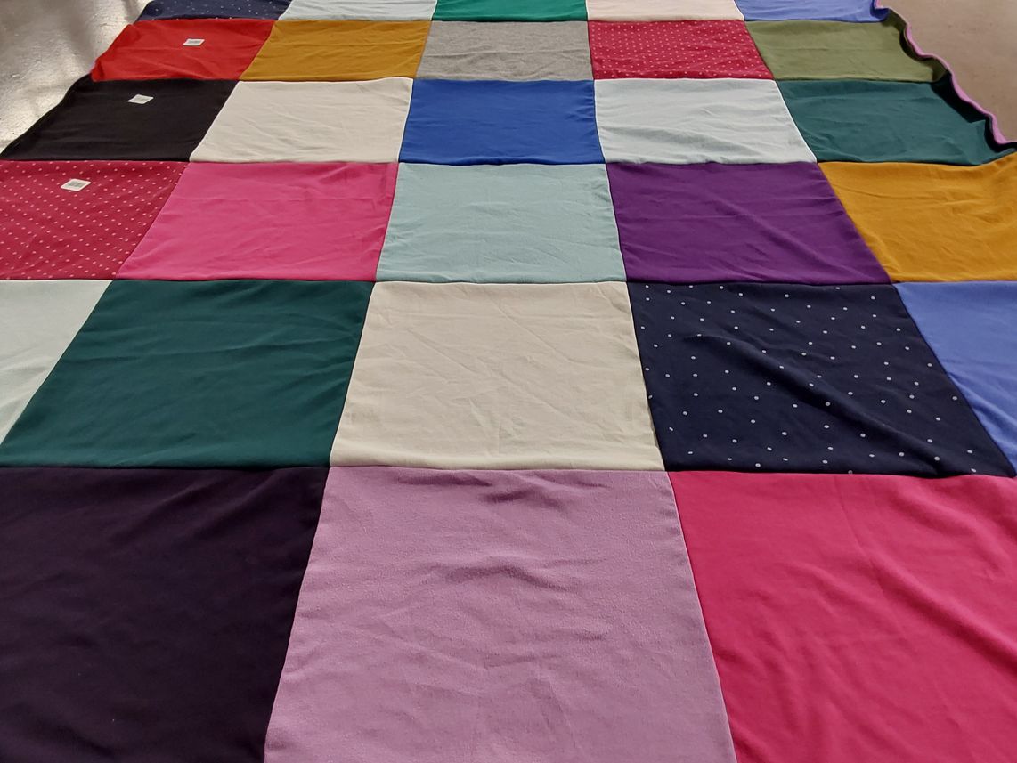 T-shirt quilt by Valerie from CA