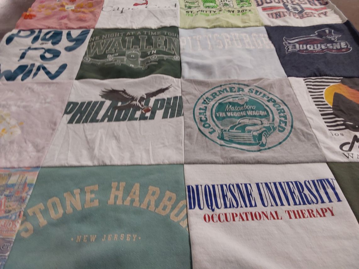 T-shirt quilt from duquesne university by Mora from PA