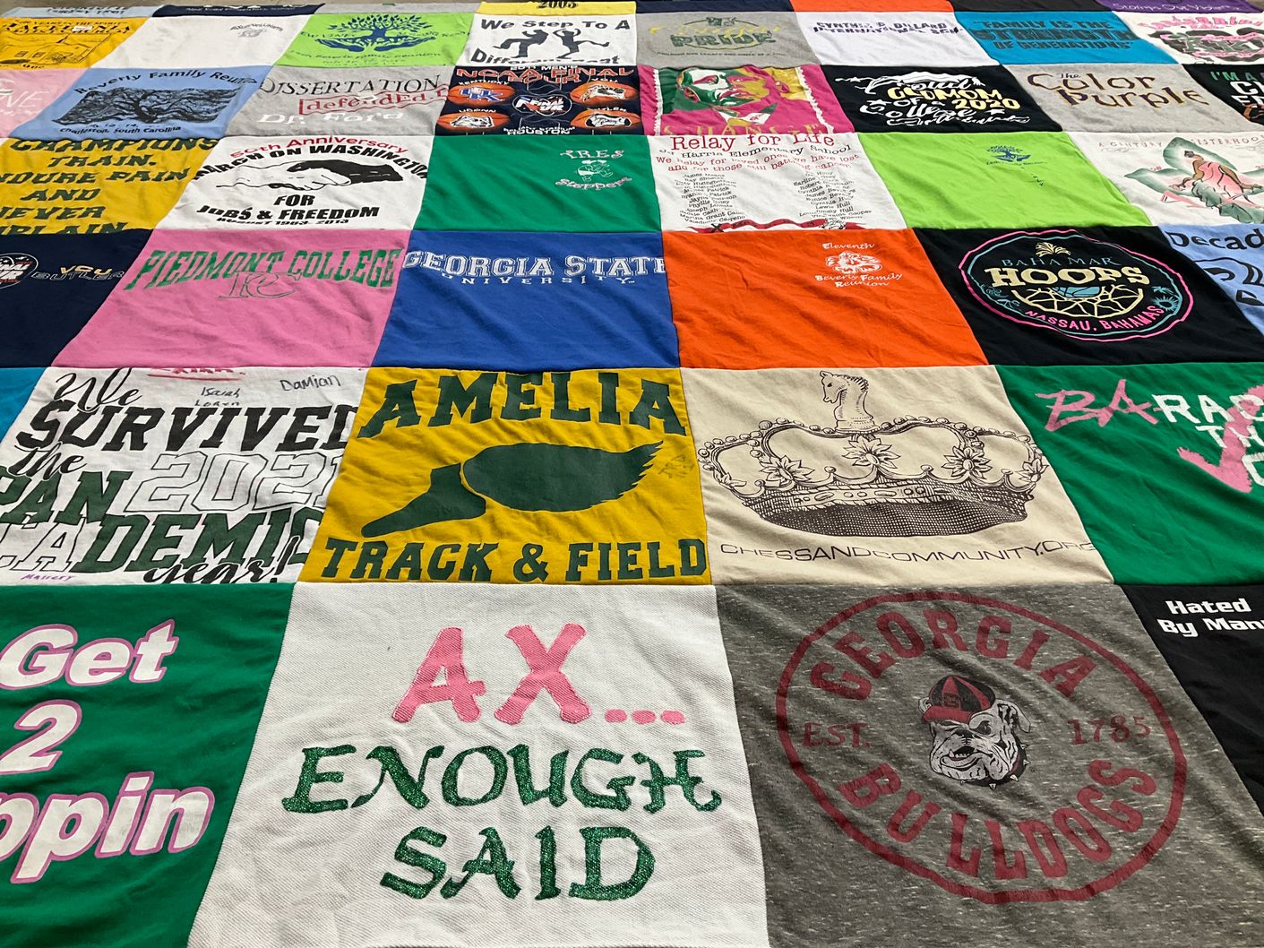 T-shirt quilt featuring bulldogs by Beverly from NC