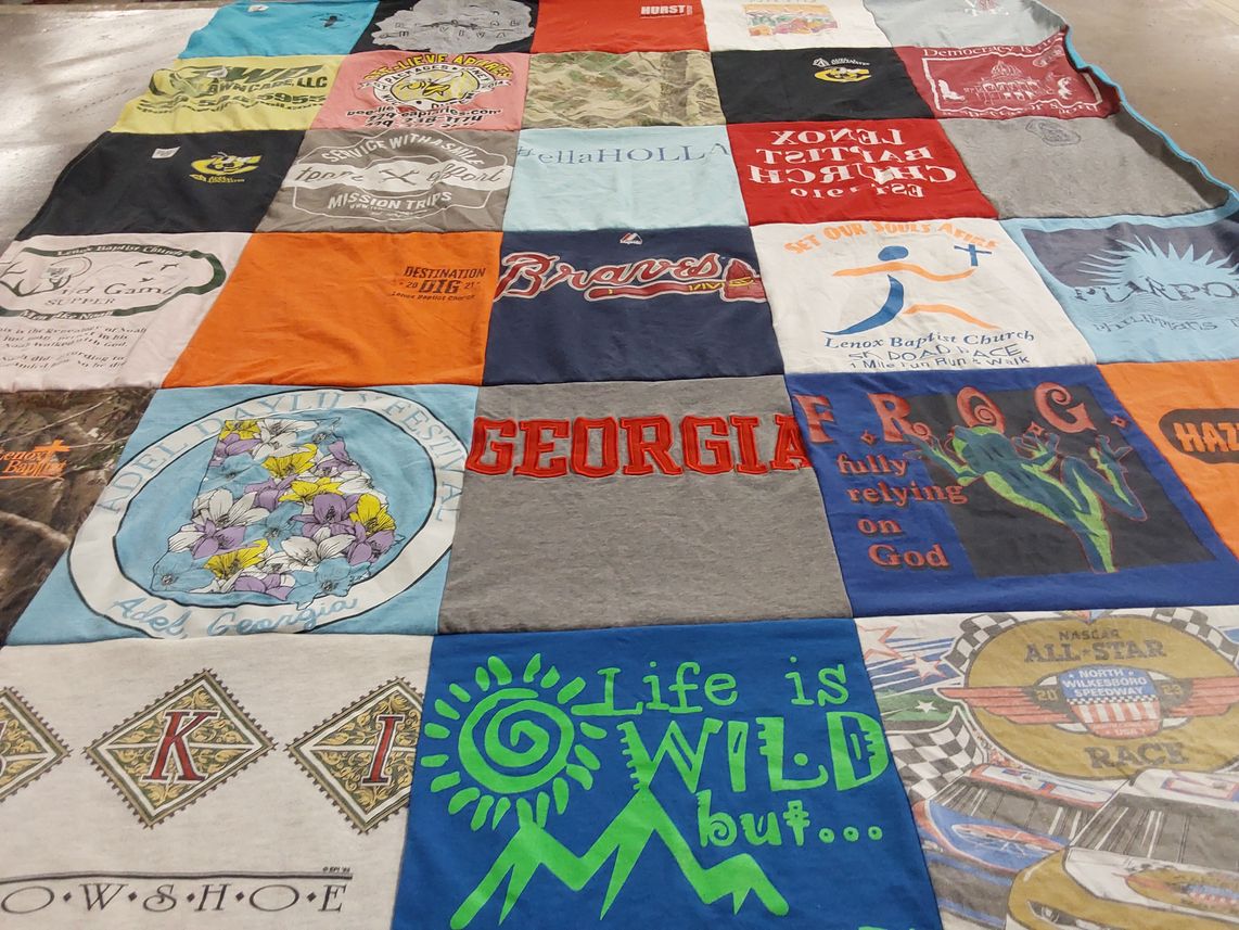 T-shirt quilt featuring atlanta braves baseball team by Donald from GA