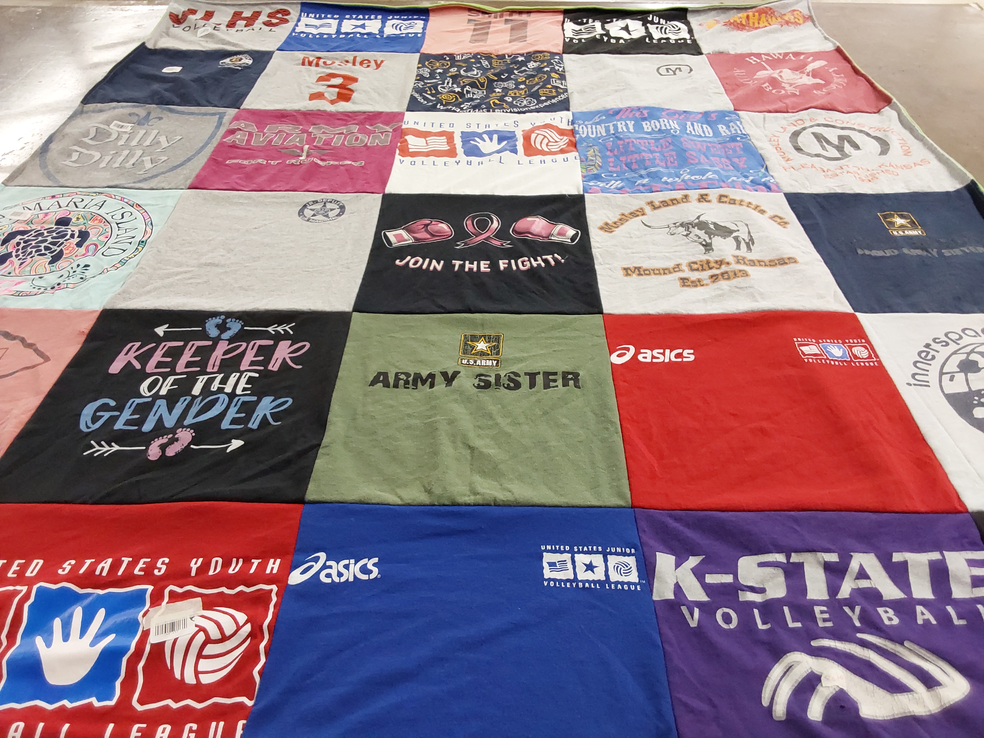 T-shirt quilt featuring k-state volleyball by Helen from KS