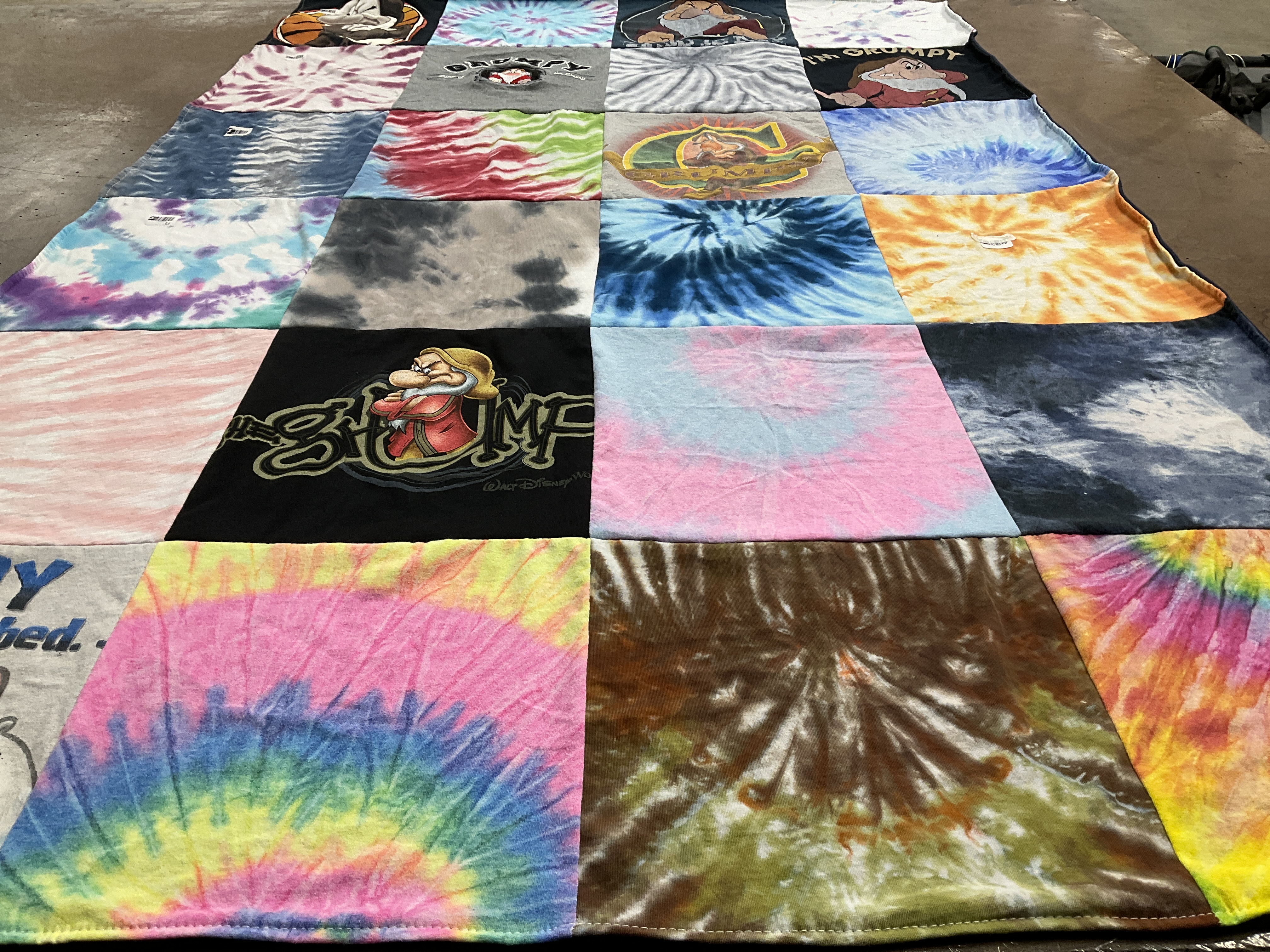 T-shirt quilt with animation, cartoons themes by Linda from TX