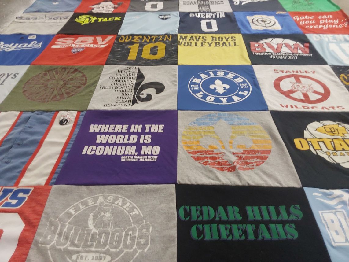 T-shirt quilt featuring pleasant hill bulldogs, cedar hills cheetahs by Amy from KS