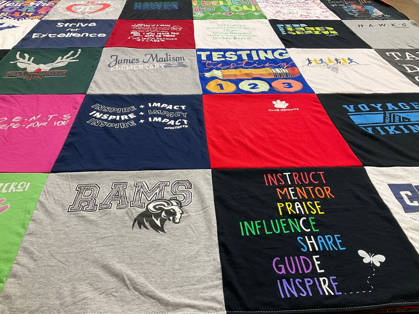 T-shirt quilt featuring rams by Martin from UT